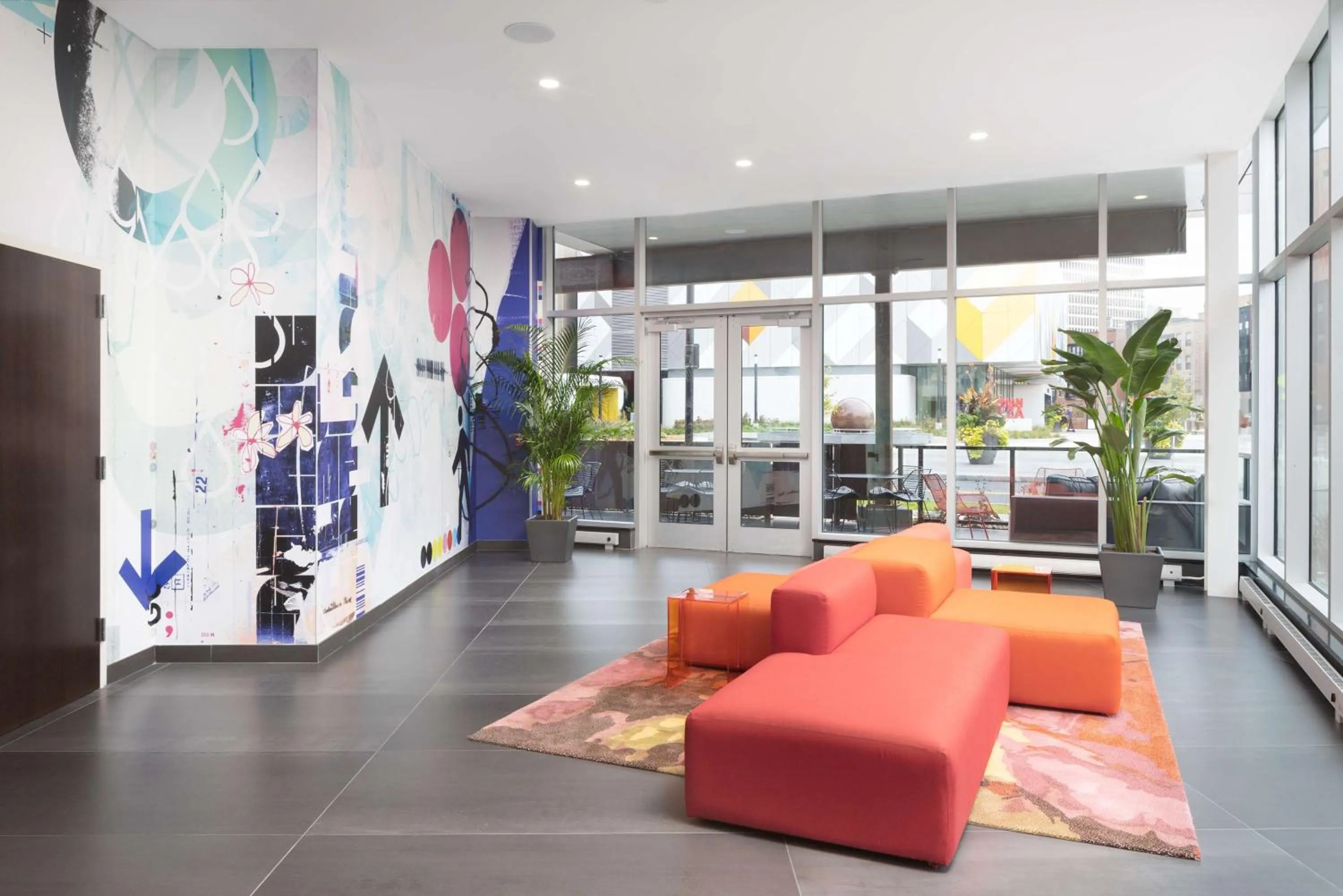 Lobby or reception in Hampton Inn & Suites Rochester Downtown