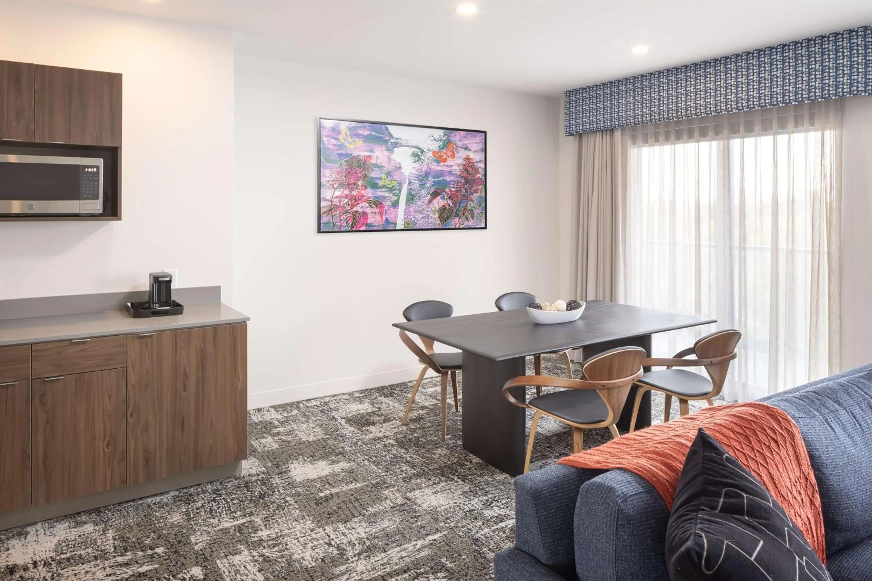 Living room in Hampton Inn & Suites Rochester Downtown