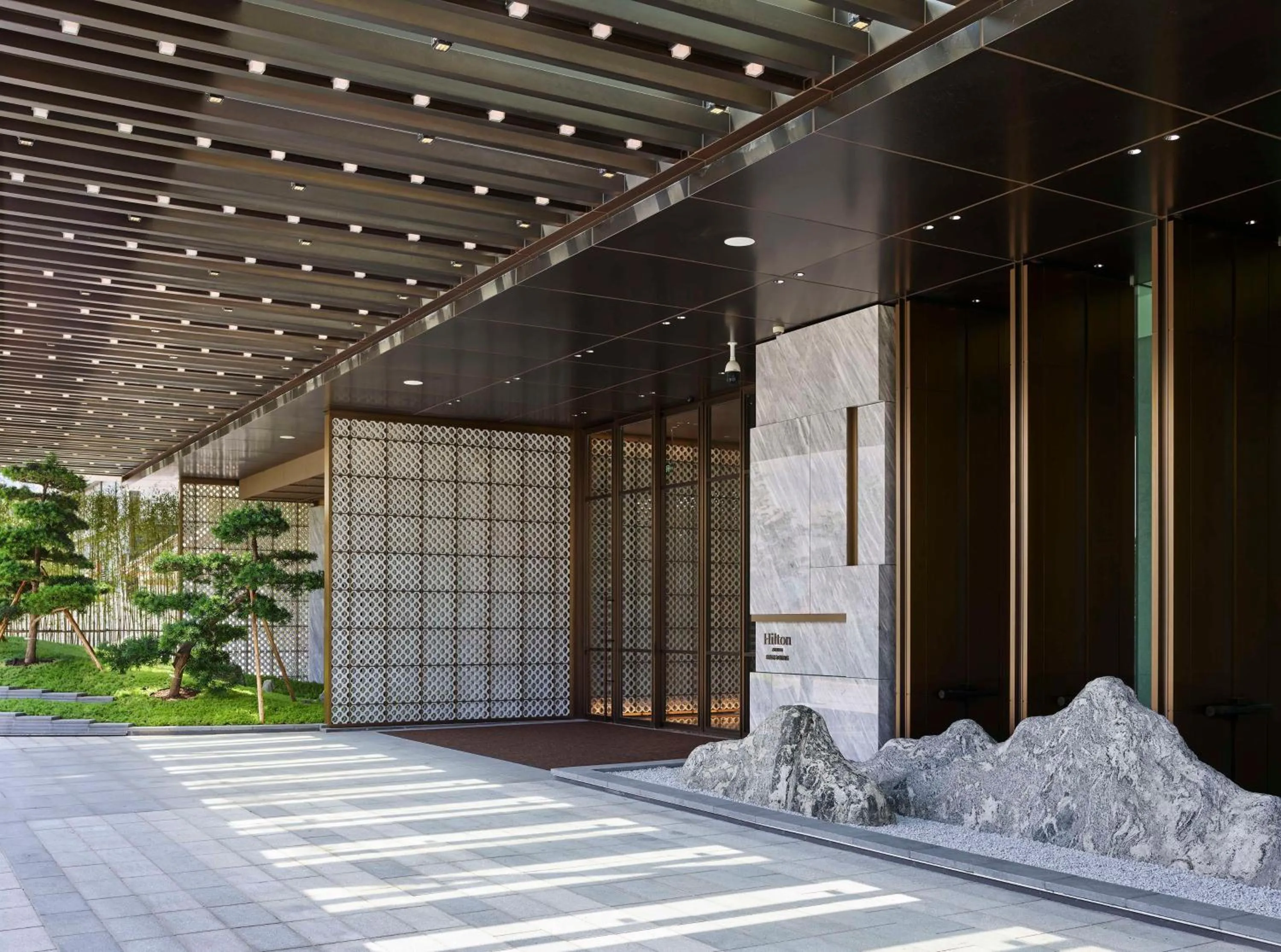 Property building in Hilton Zhuhai