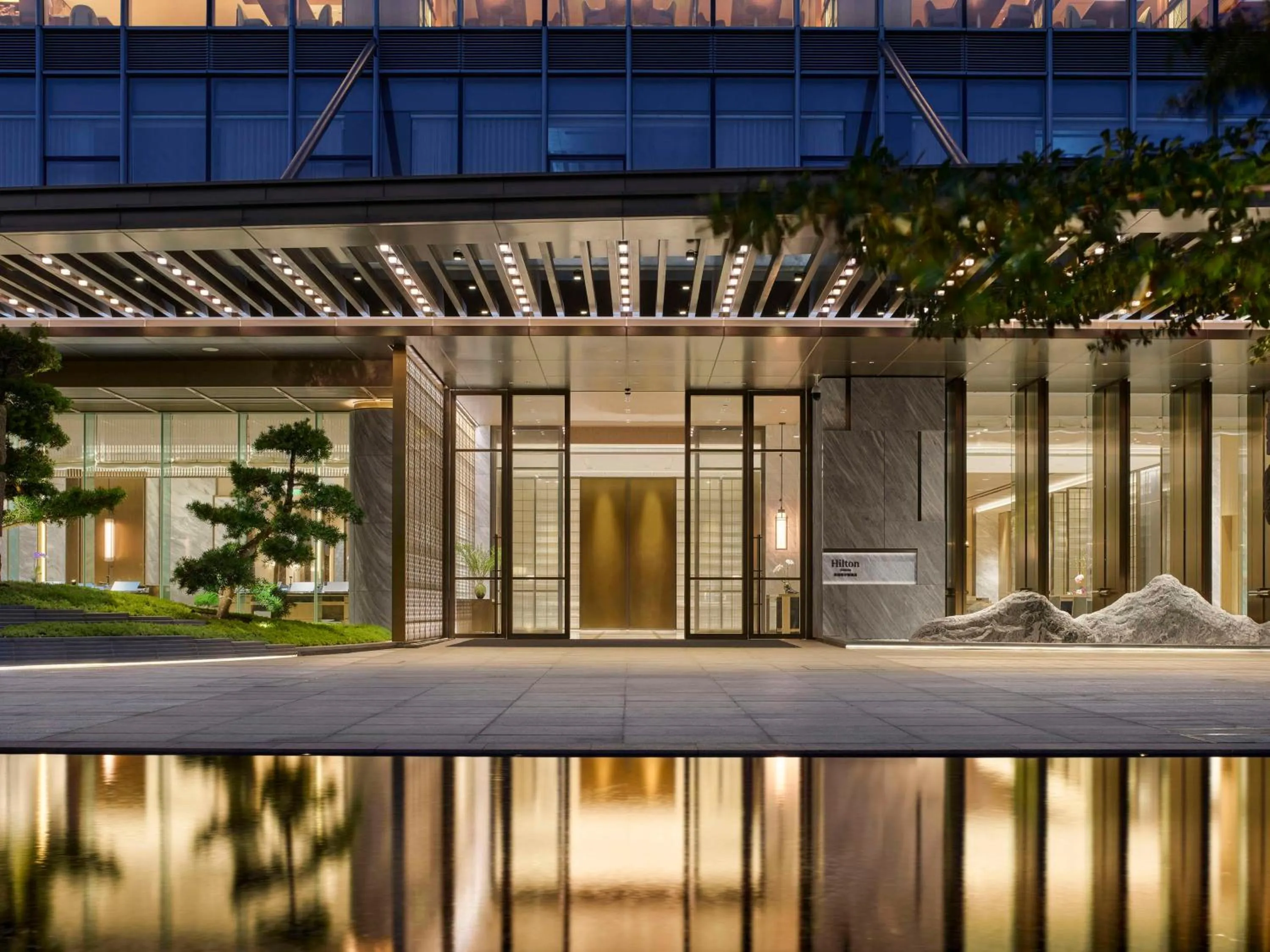 Property building in Hilton Zhuhai