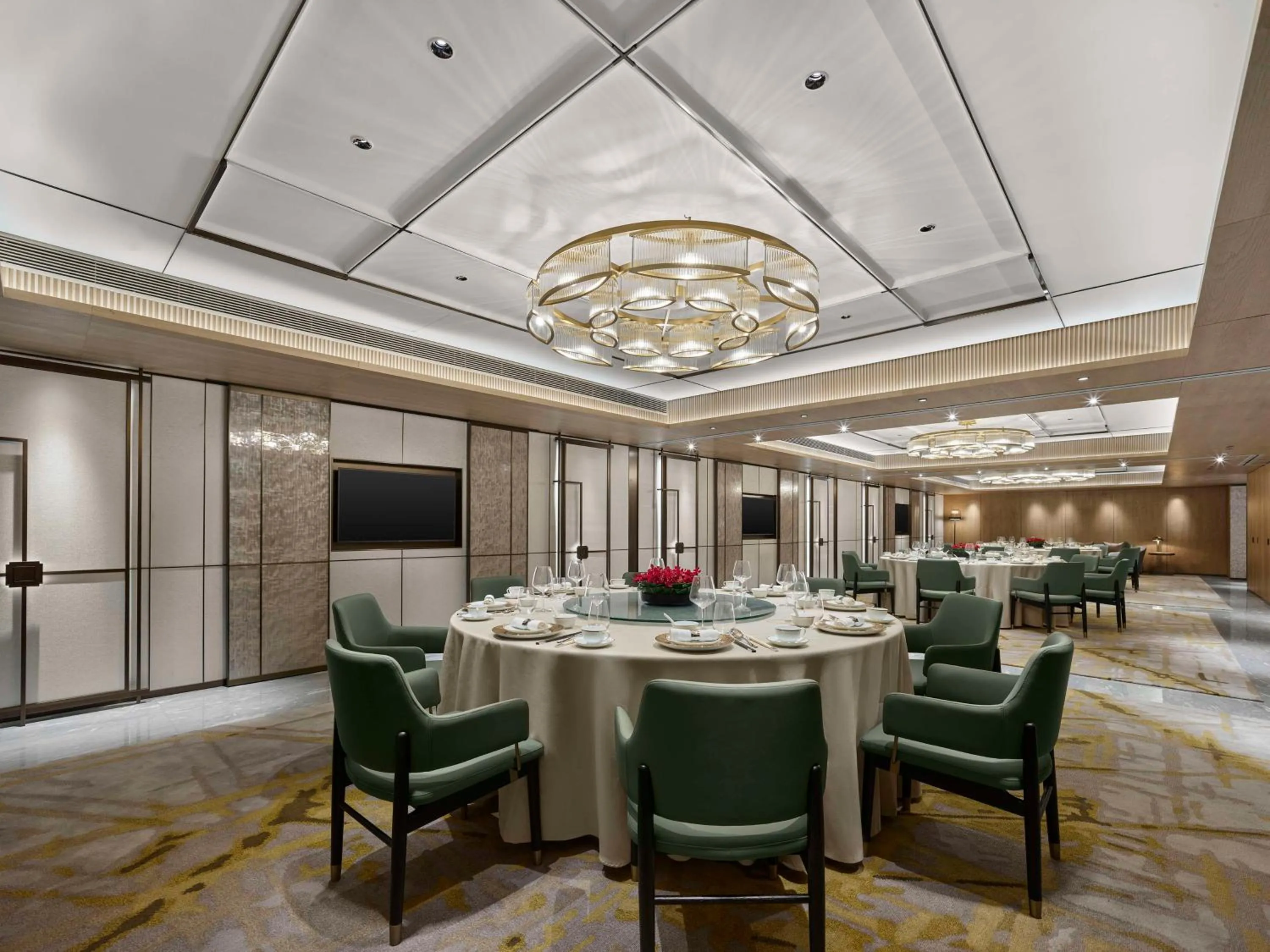 Restaurant/places to eat in Hilton Zhuhai