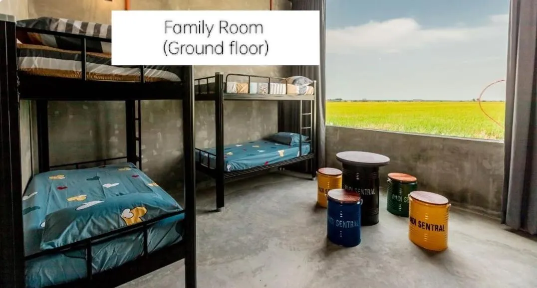 Bed in PADI Sentral @ Sekinchan