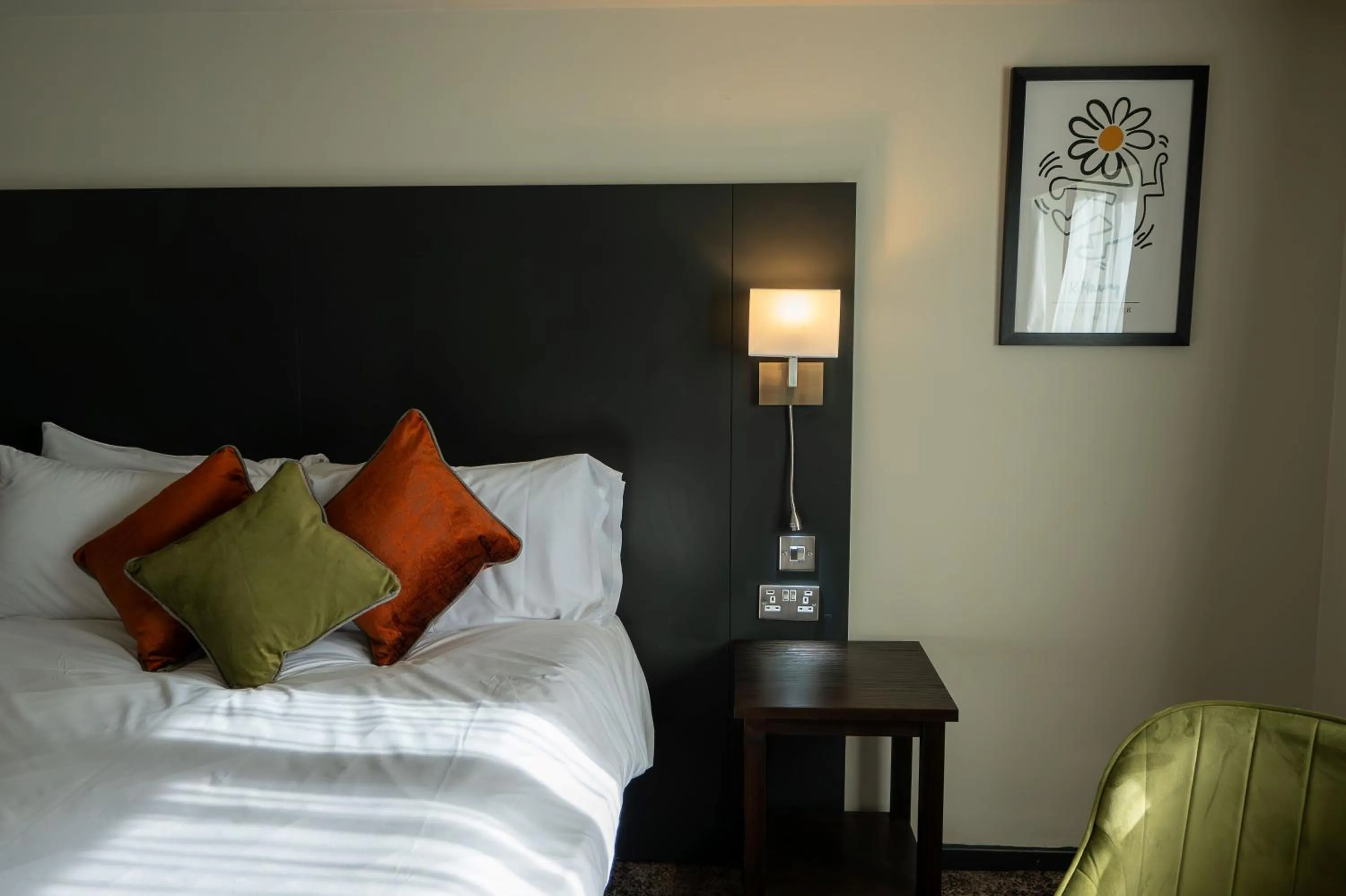 Bed in Cat & Lion Country Pub and Hotel