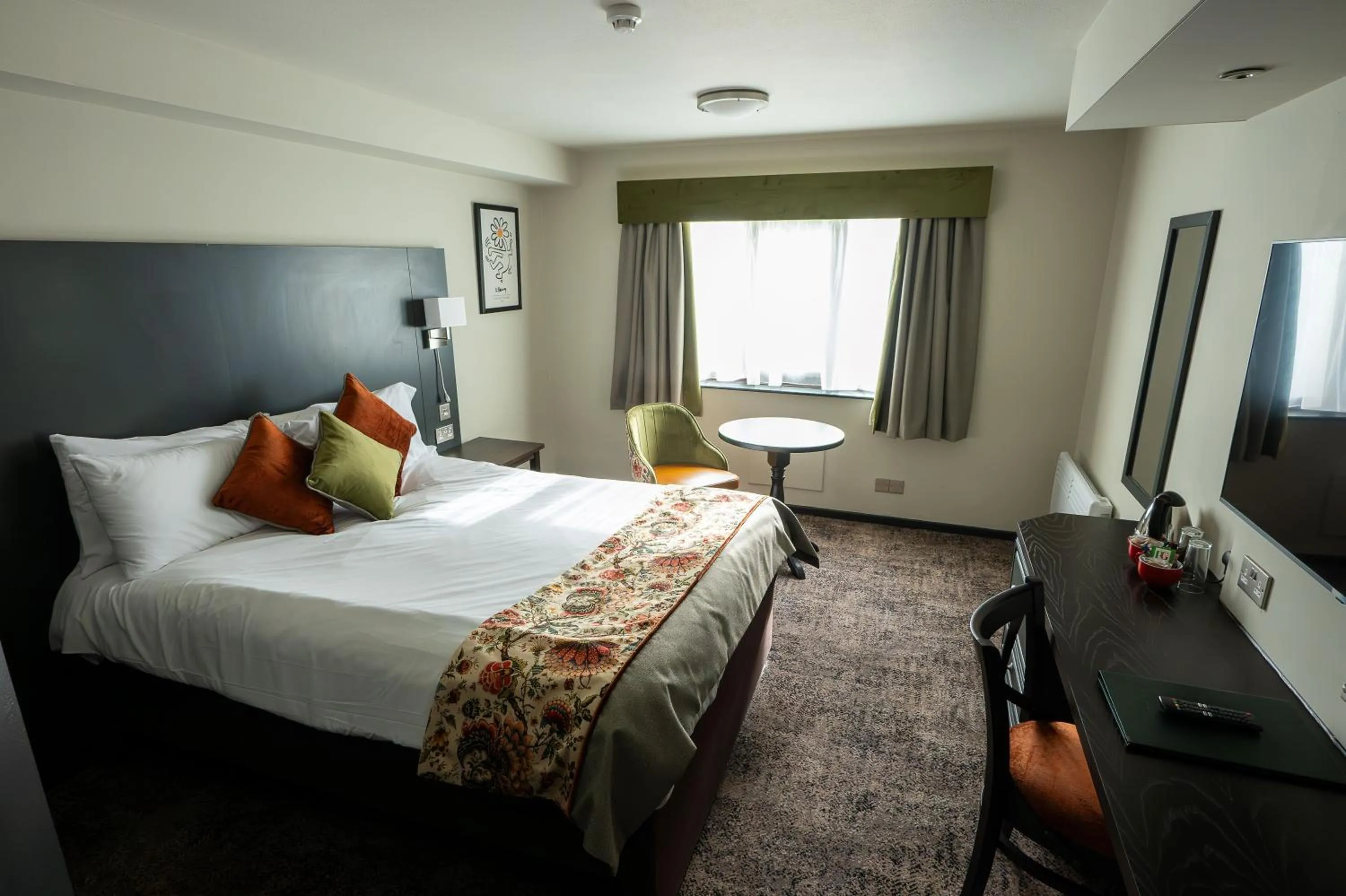 Photo of the whole room, Bed in Cat & Lion Country Pub and Hotel