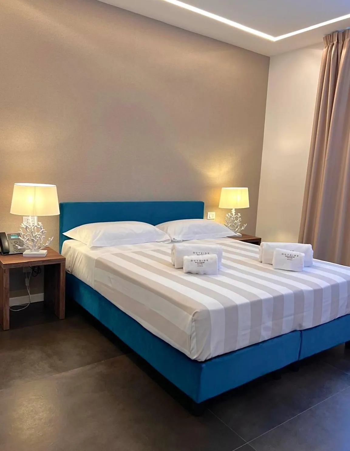 Bedroom, Bed in Outside Boutique Hotel