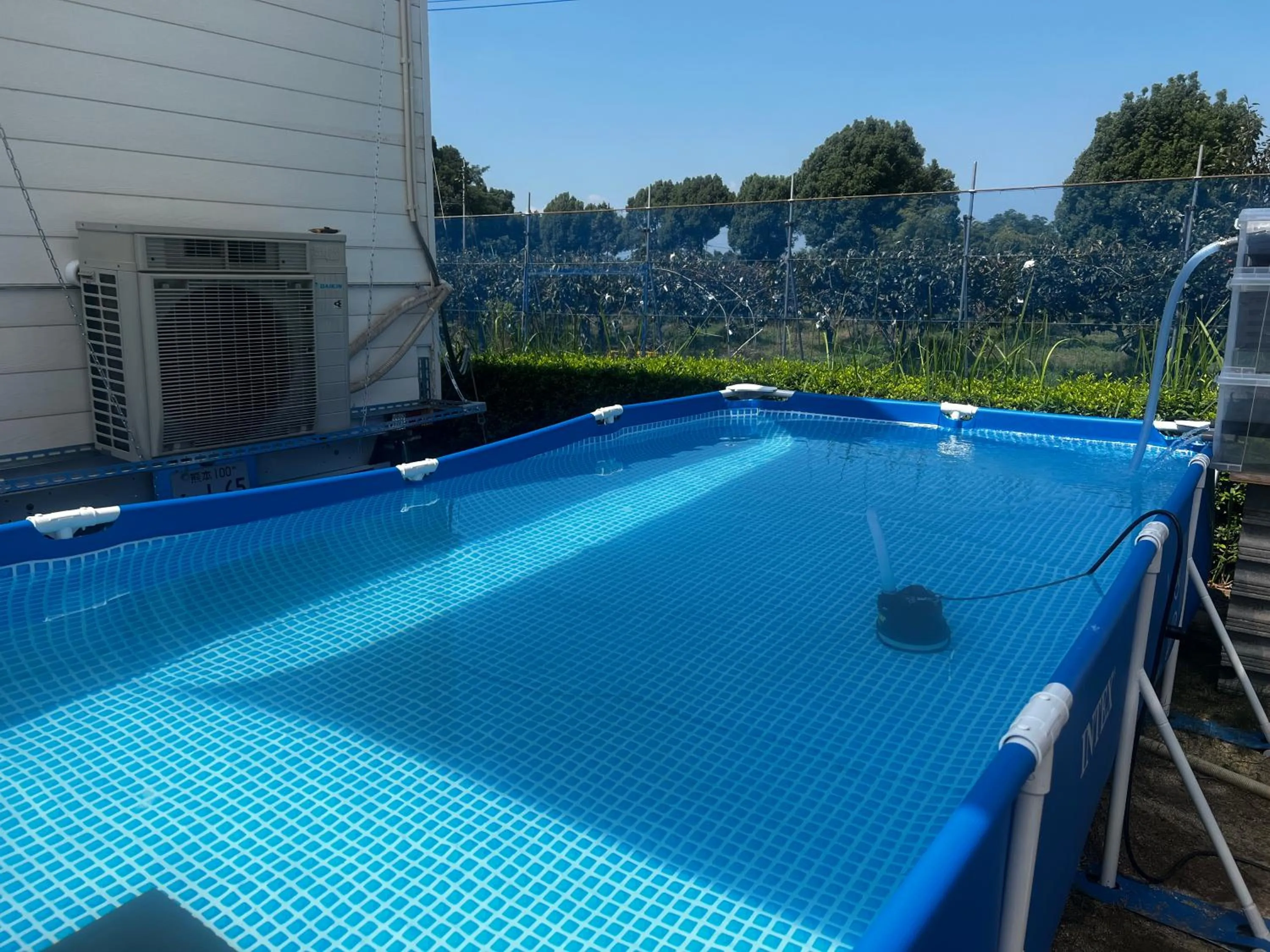 Swimming pool in Glamping Village LEAF