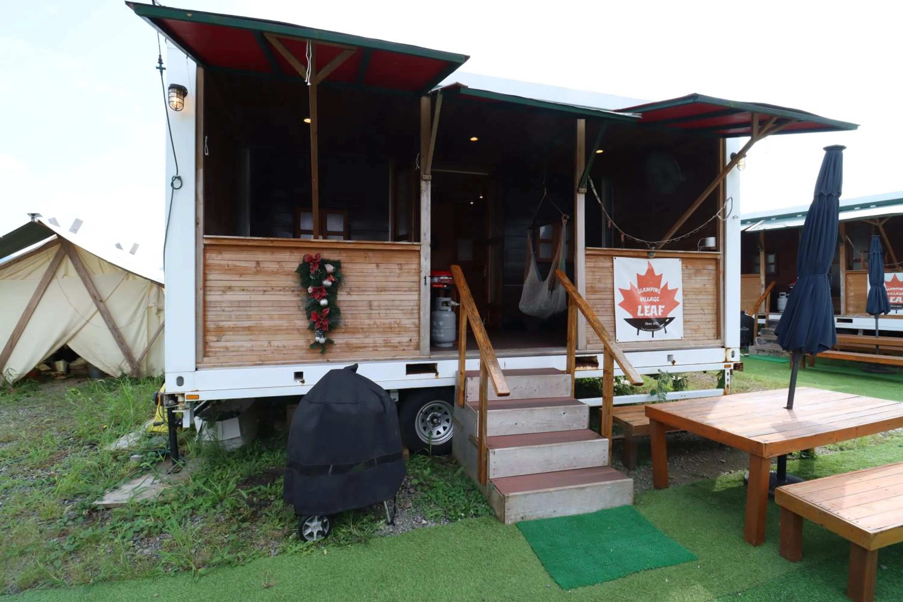 Glamping Village LEAF