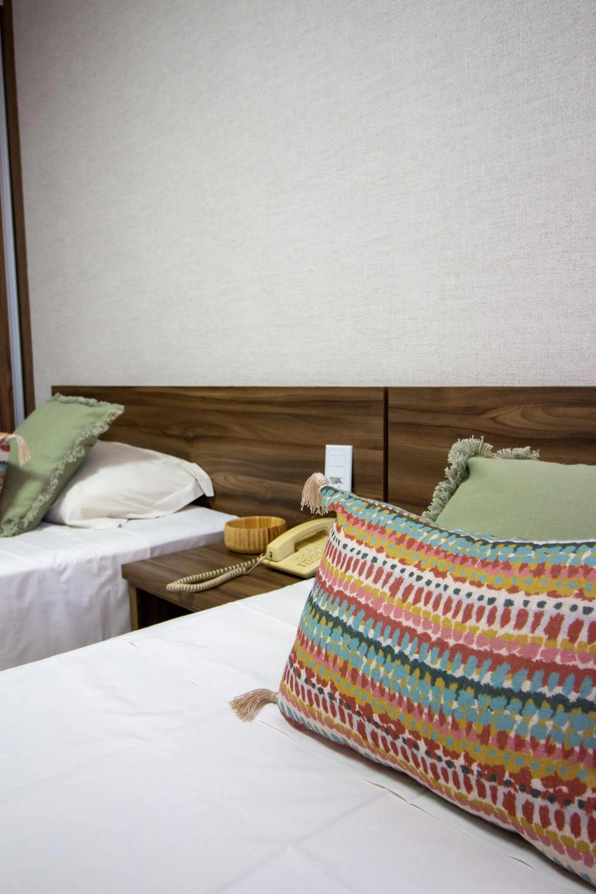 Bed in Garvey Park Hotel