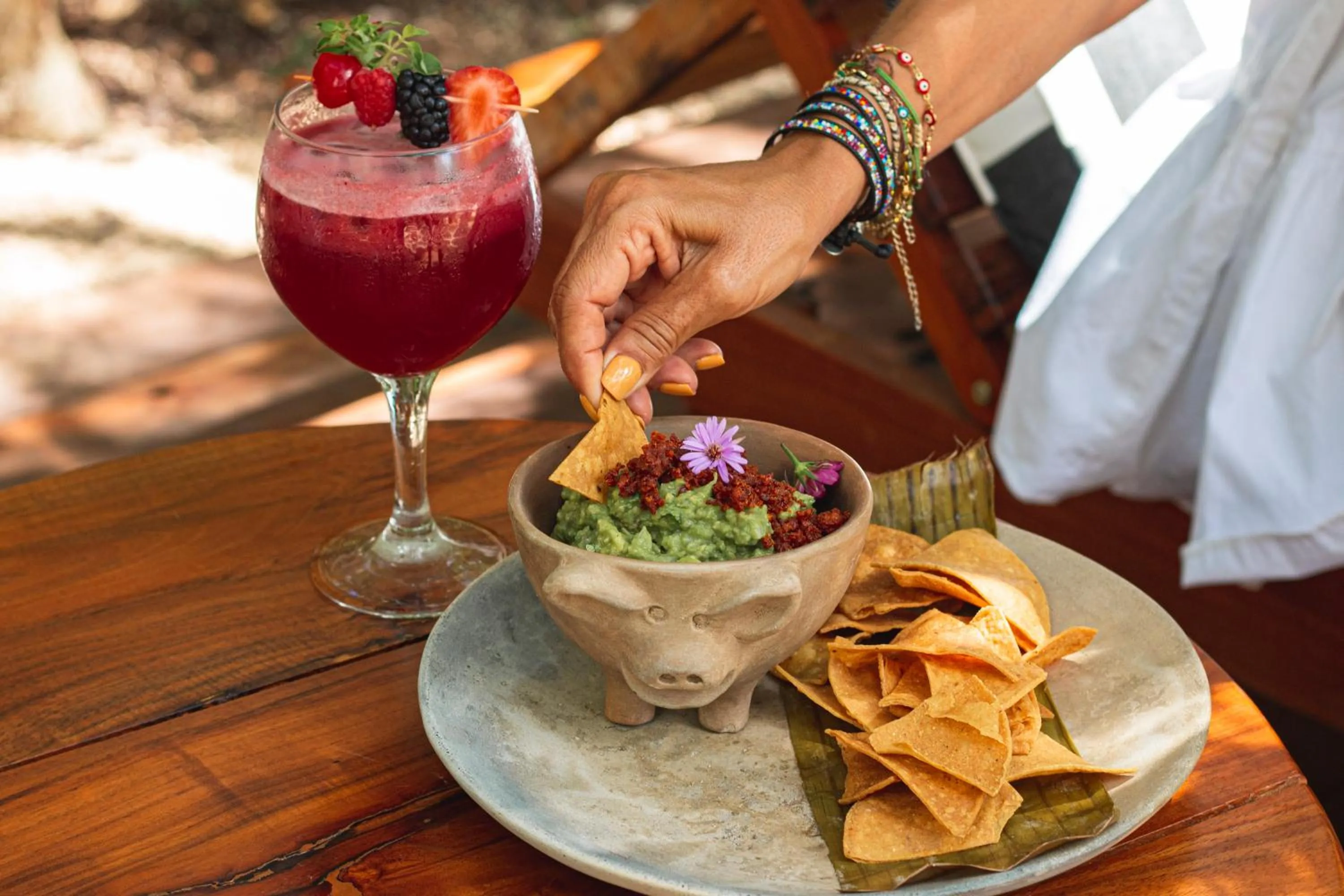 Restaurant/places to eat in Oriundo Luxury Nature Villas