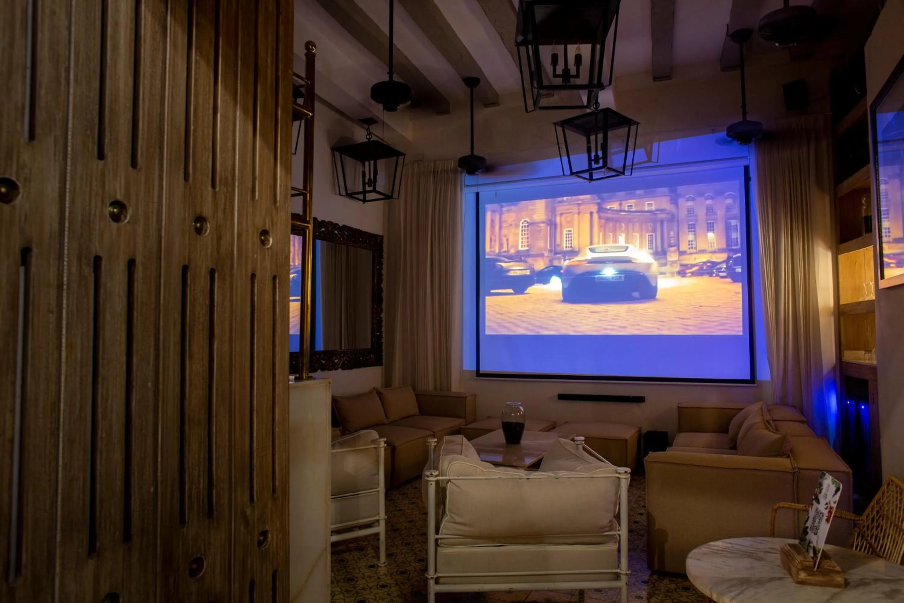 Communal lounge/ TV room in Sol de Alba Hotel Boutique