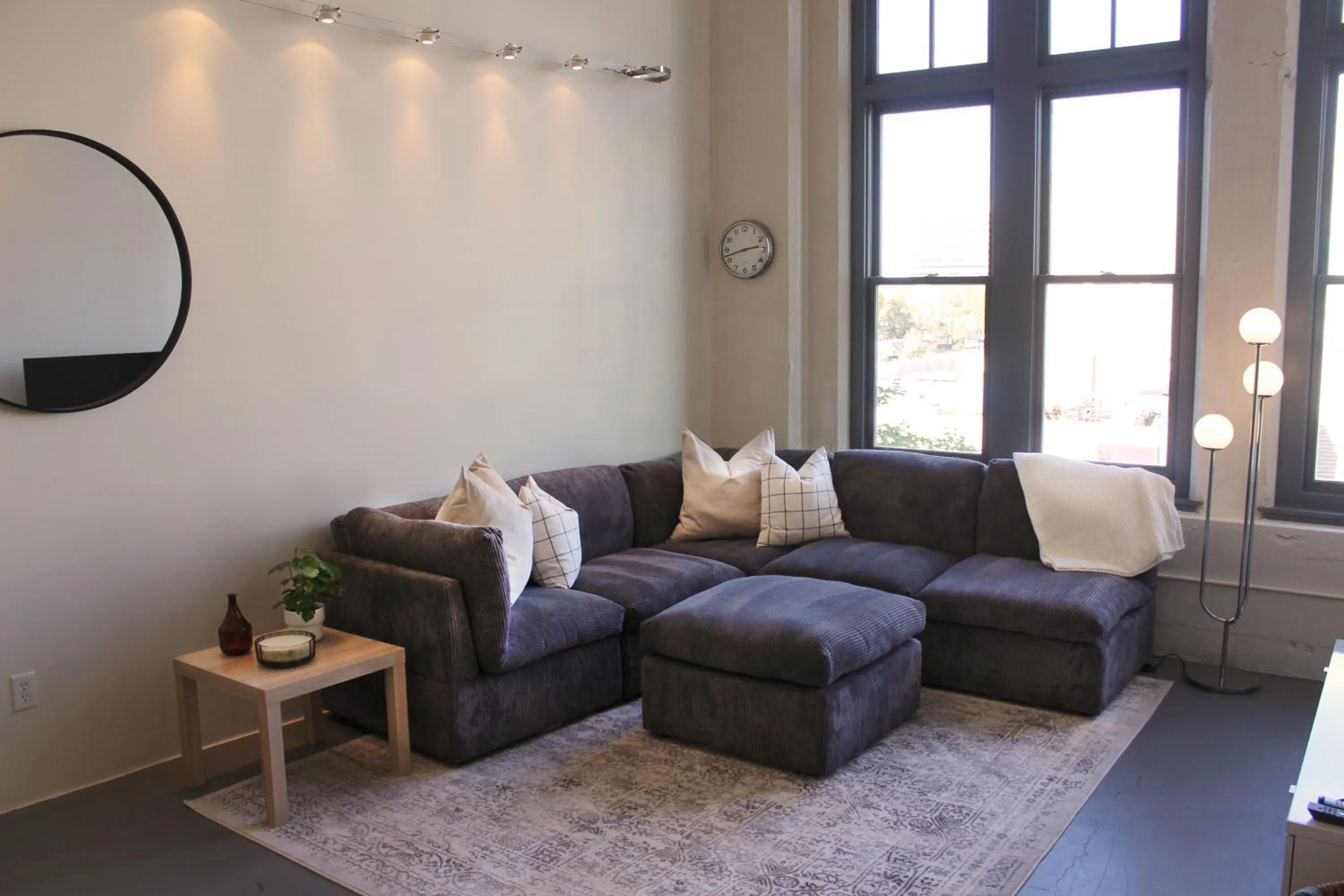 NEW! Lavish Studio Loft in Central Downtown SLC