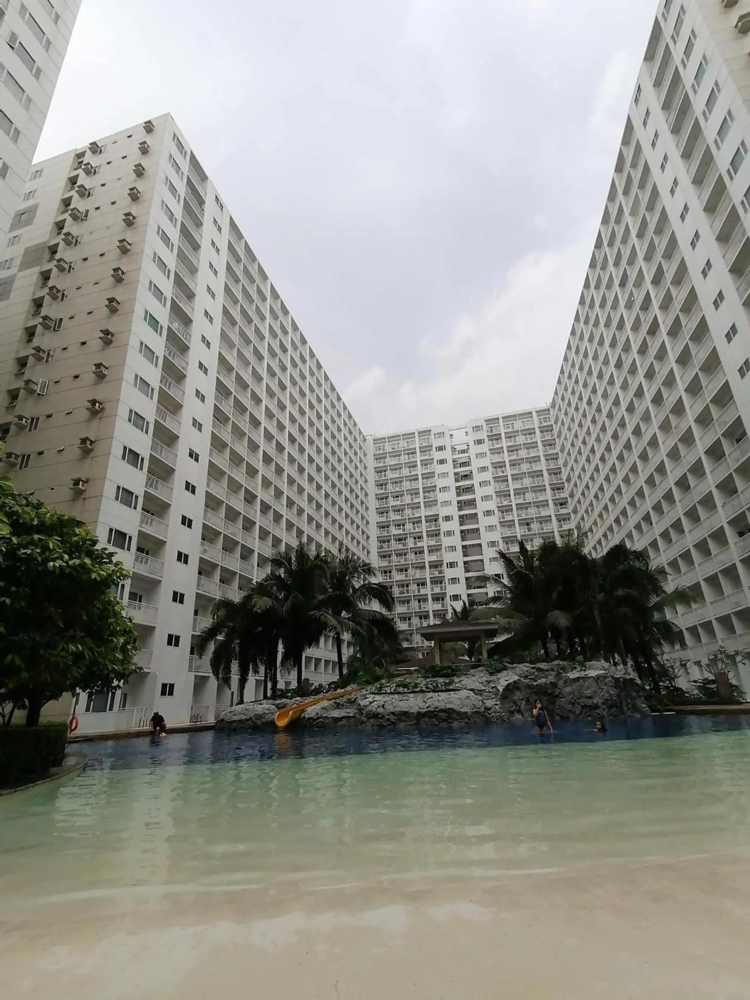 Shore Residence condotel,Pasay city Philippines