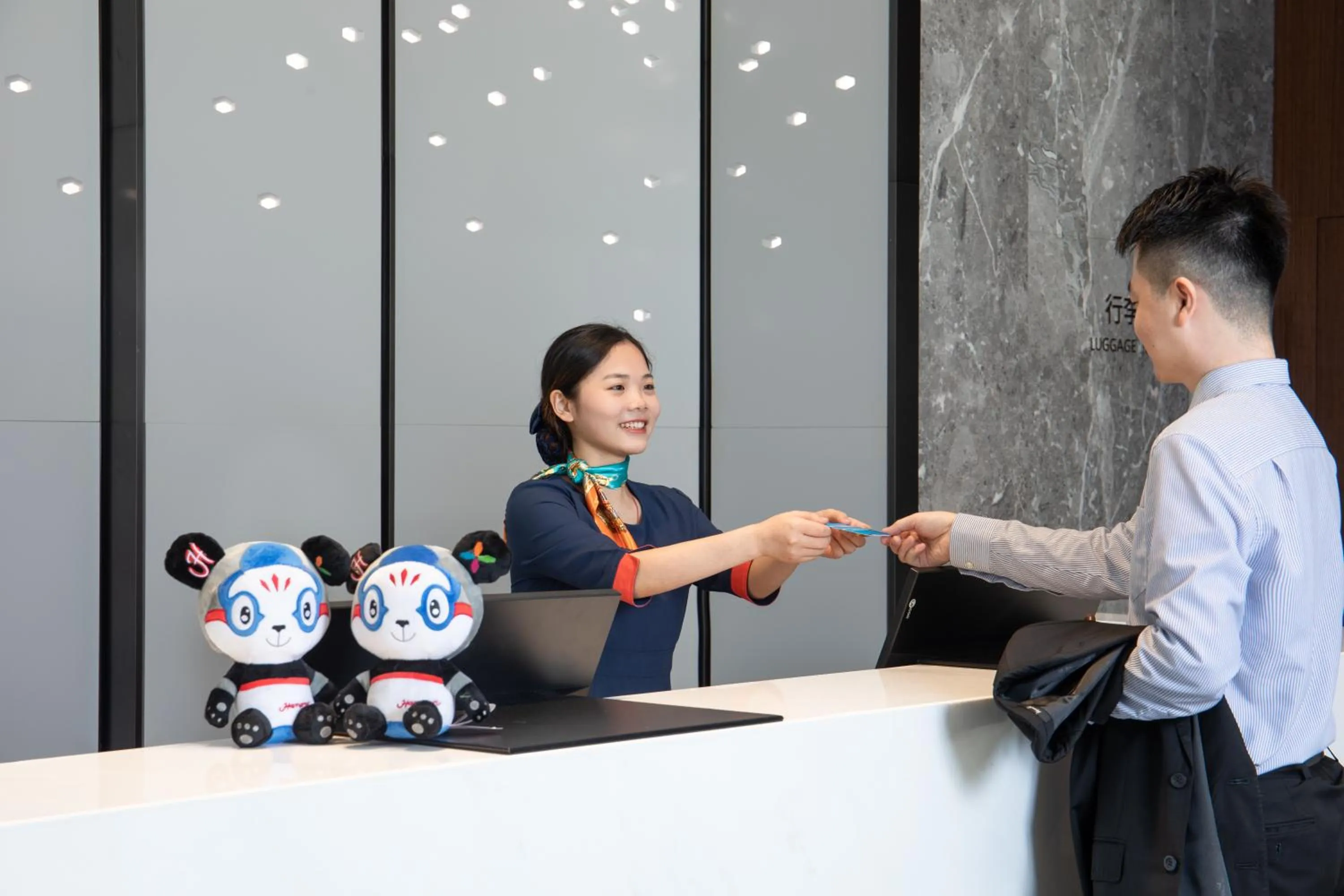 Lobby or reception in Hampton By Hilton Shenzhen Futian Mangrove Park Apartments