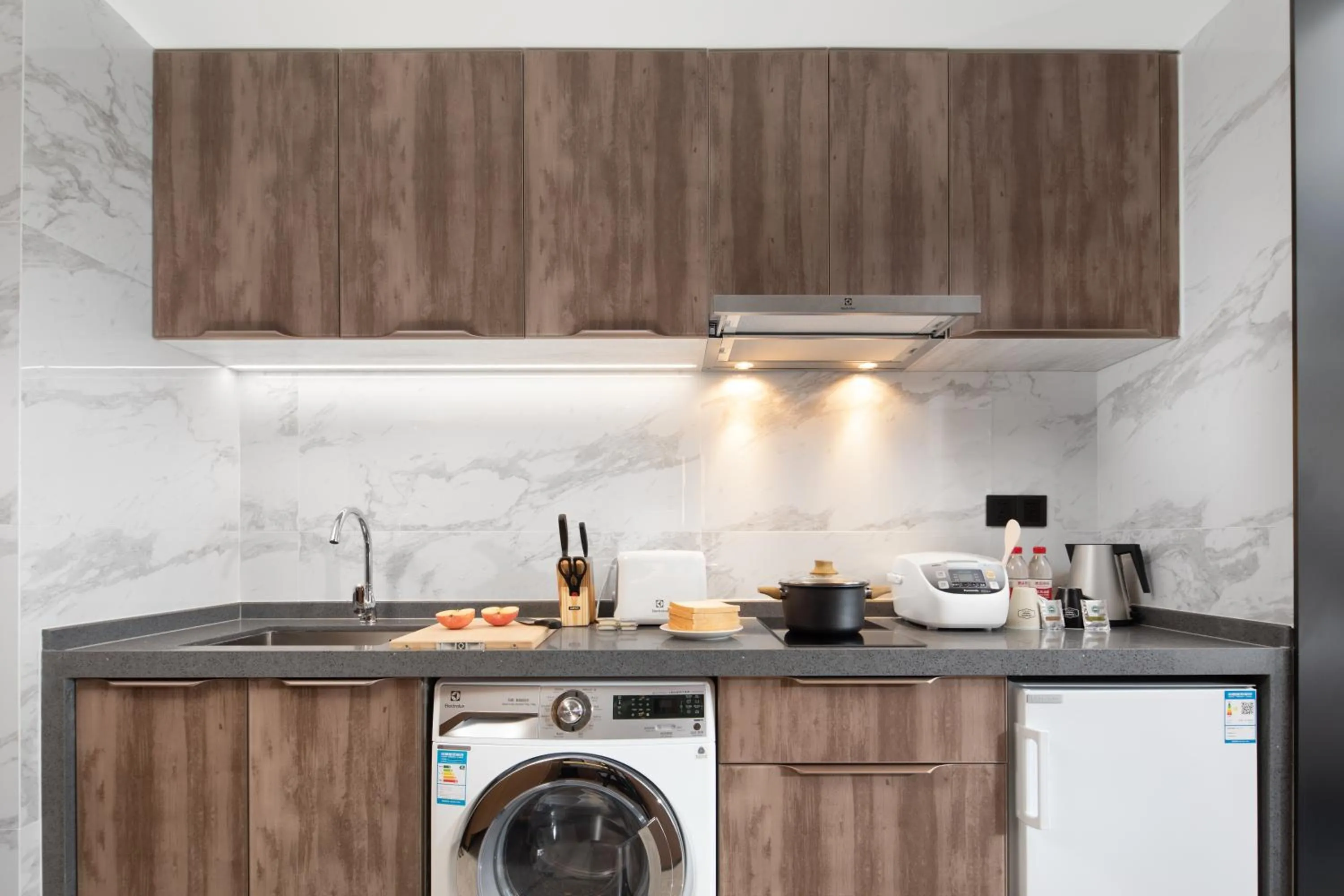 Hampton By Hilton Shenzhen Futian Mangrove Park Apartments