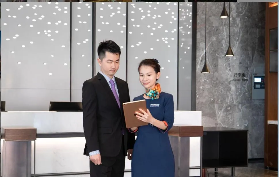 Guests in Hampton By Hilton Shenzhen Futian Mangrove Park Apartments