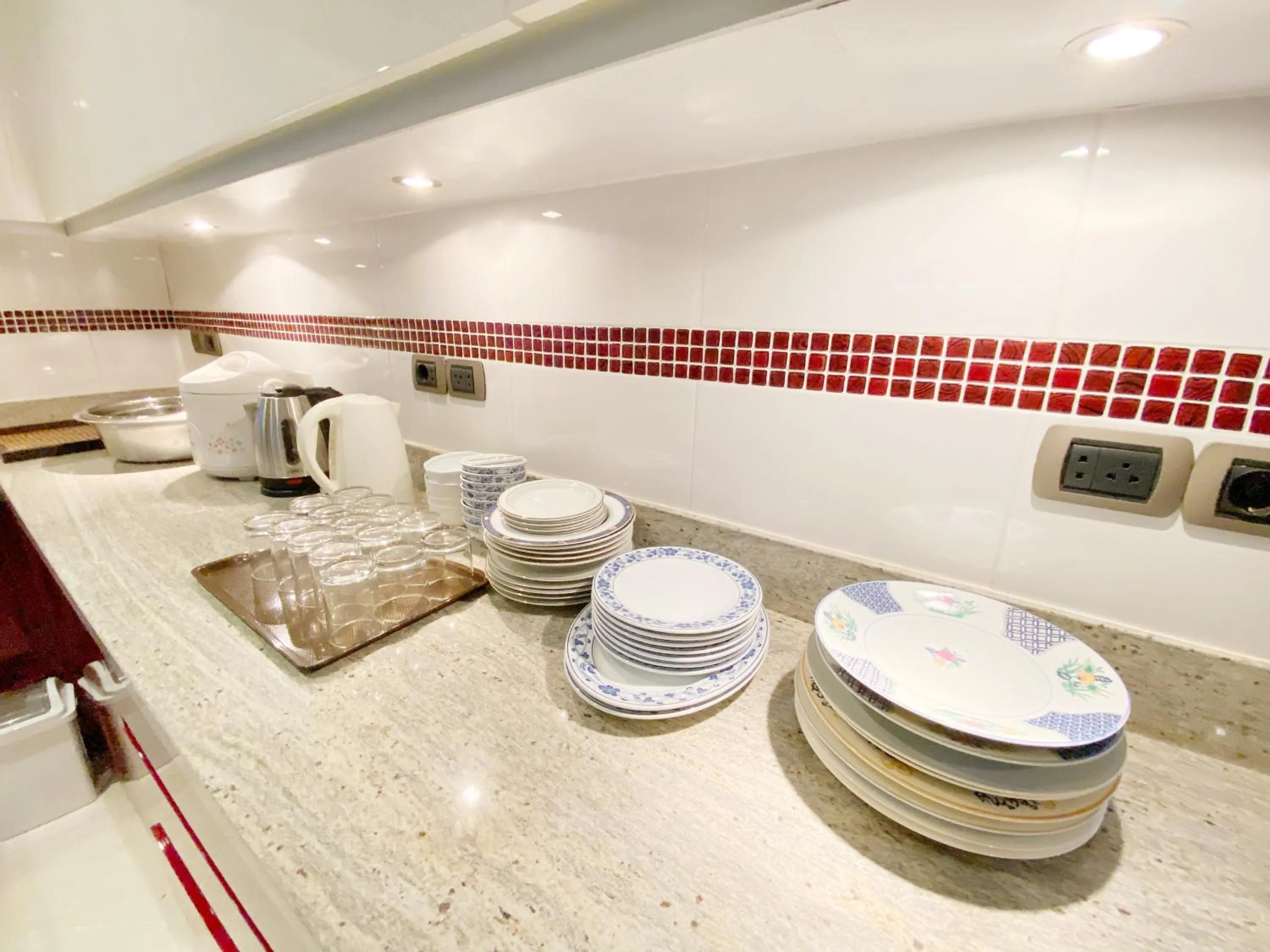 Kitchen or kitchenette in Sunny1 villa Pattaya