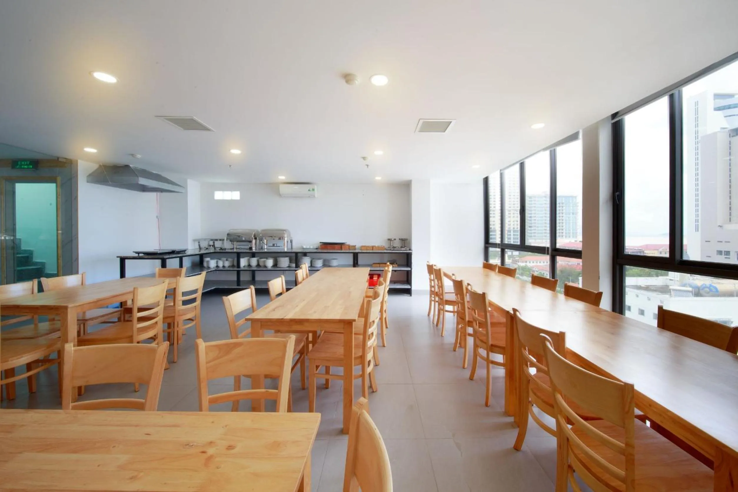 Restaurant/places to eat in Ha Nhung Hotel Nha Trang