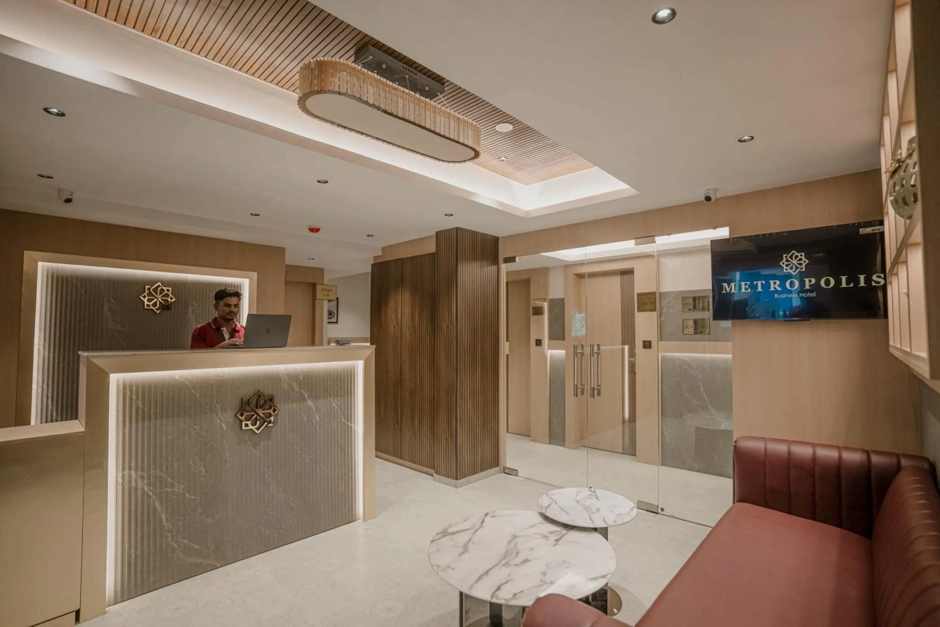 Lobby or reception in Metropolis Business Hotel