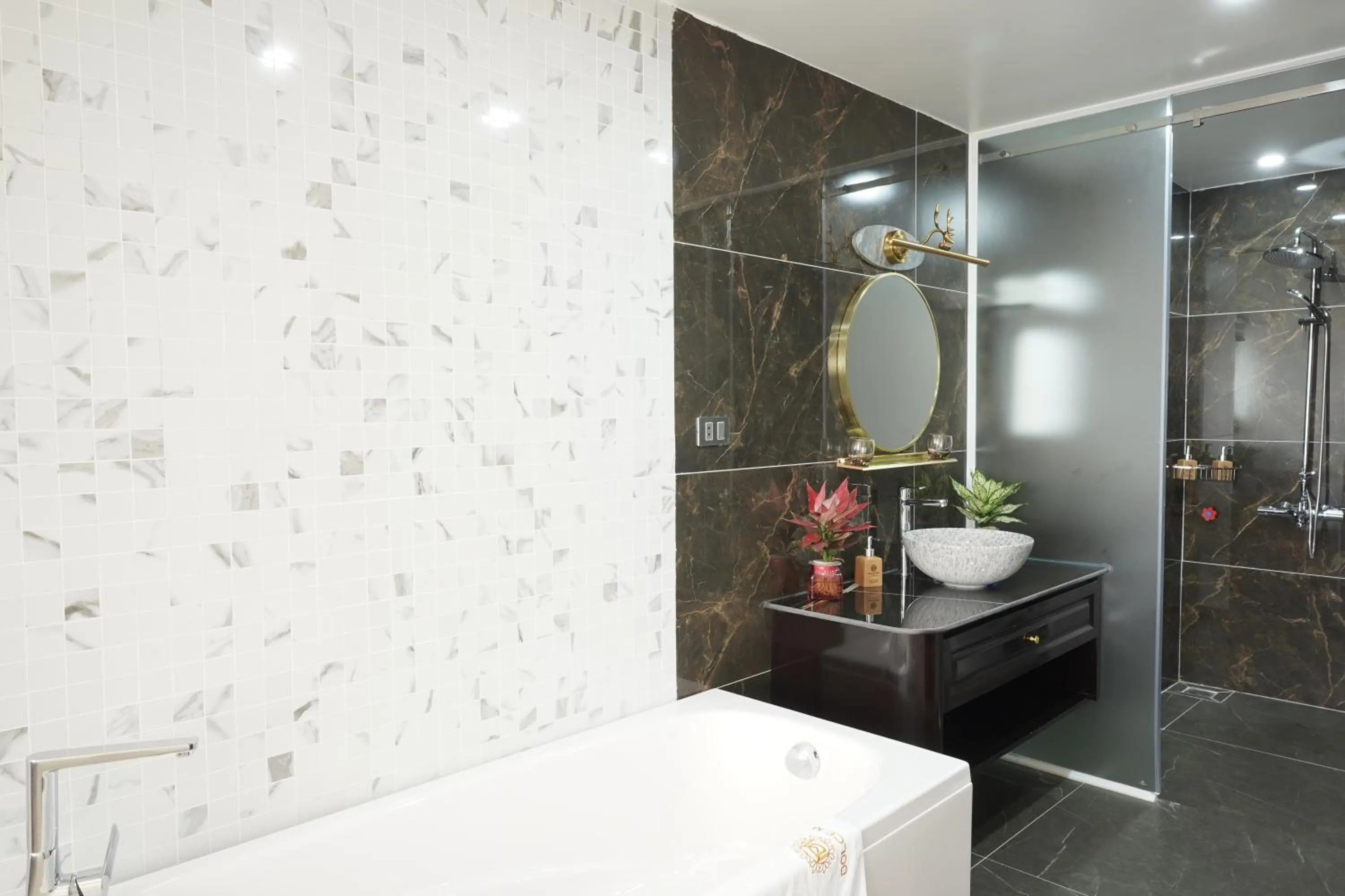Shower in Dolce Mia Home Ninh Bình
