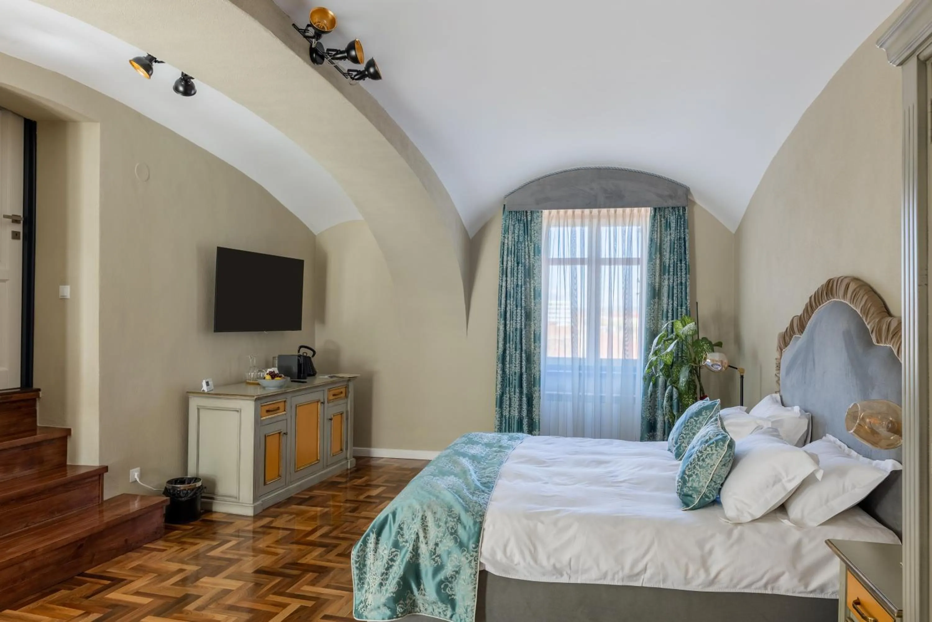 Bed in MAGISTER seven