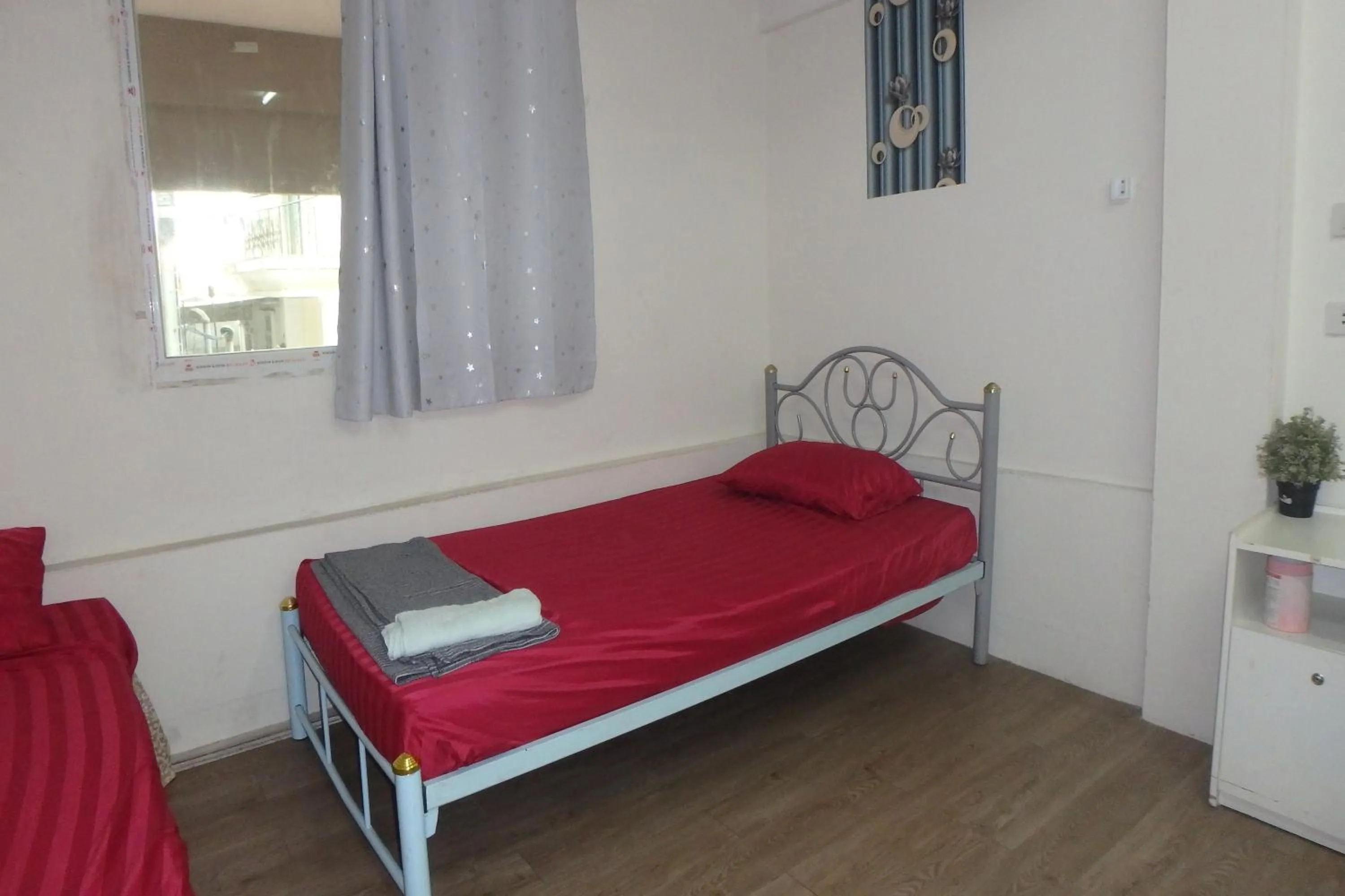 Photo of the whole room in Rama 3 Sunrise Hostel