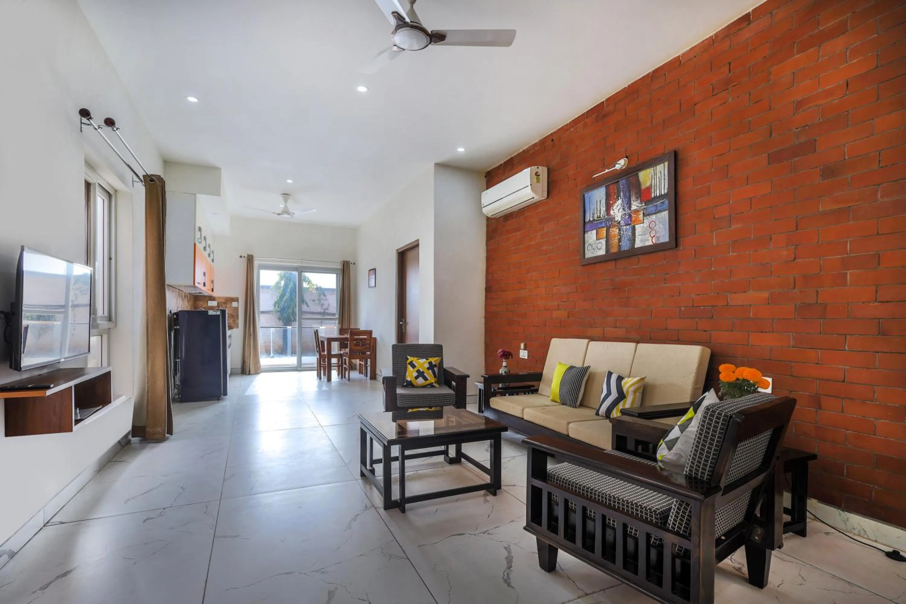 TV and multimedia in InnBox Farmstay - Rajpura Punjab