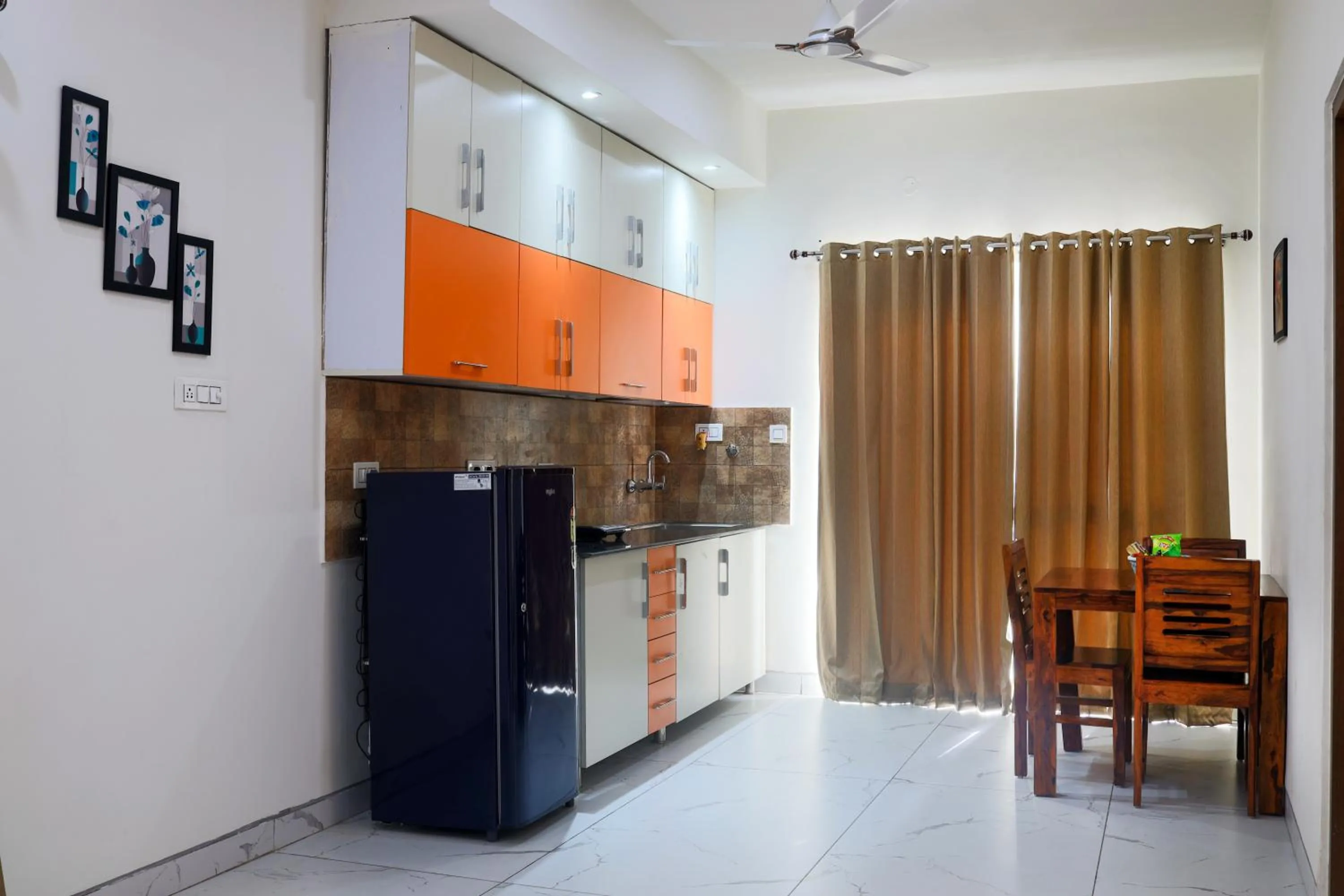 Kitchen or kitchenette in InnBox Farmstay - Rajpura Punjab