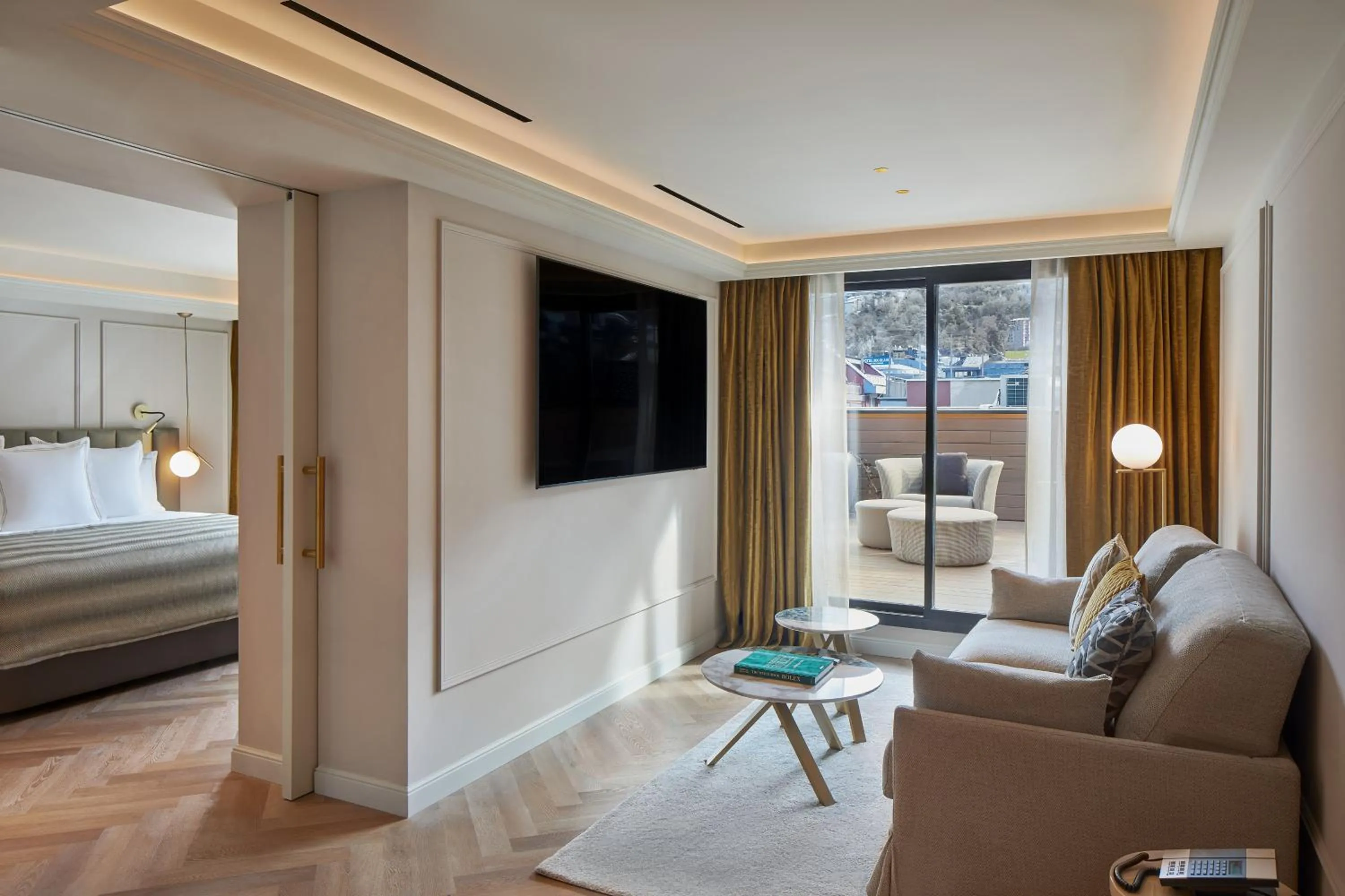 Bedroom, Bed in Hotel MIM Andorra