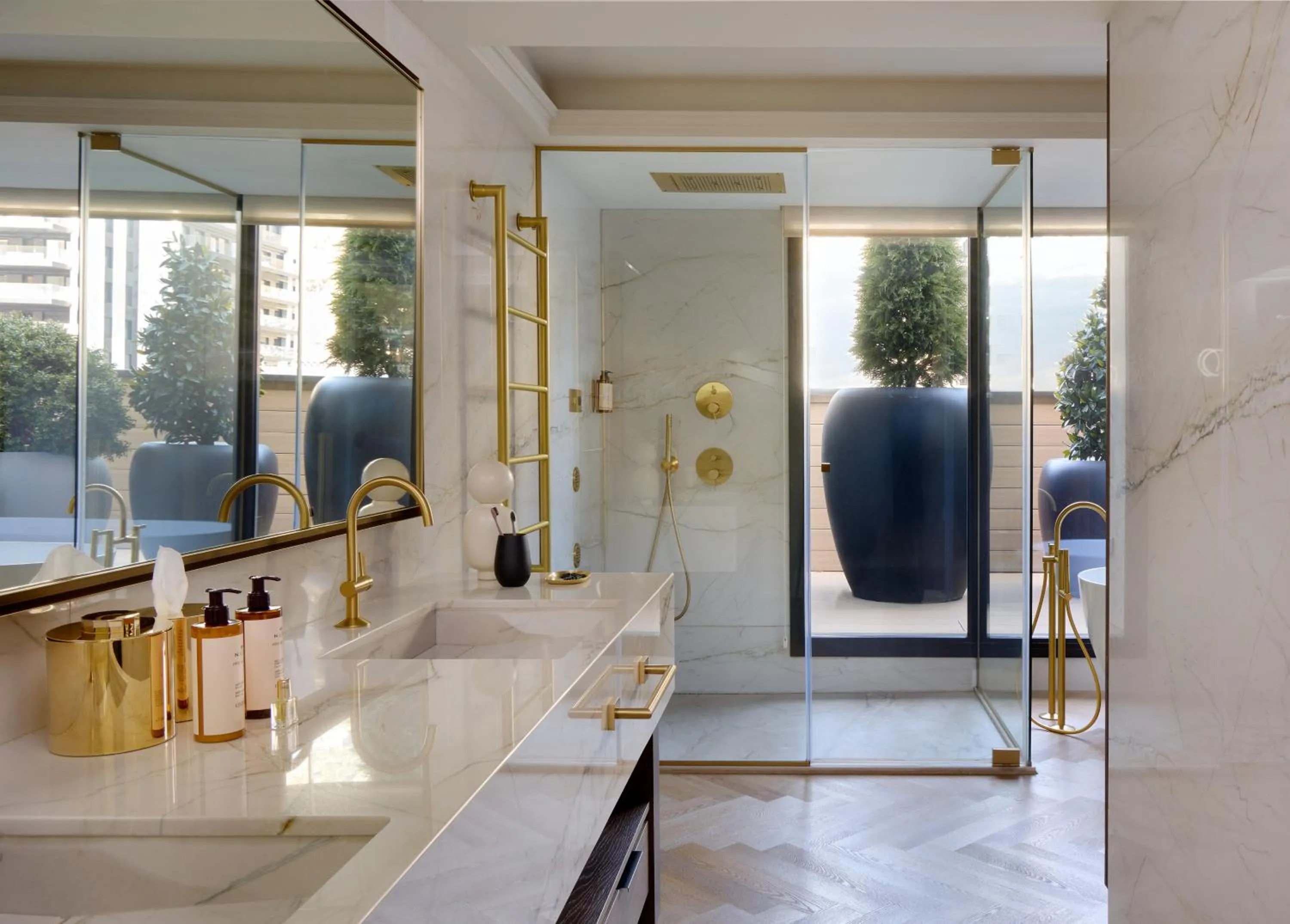 Shower in MIM Andorra Member of Melia Collection