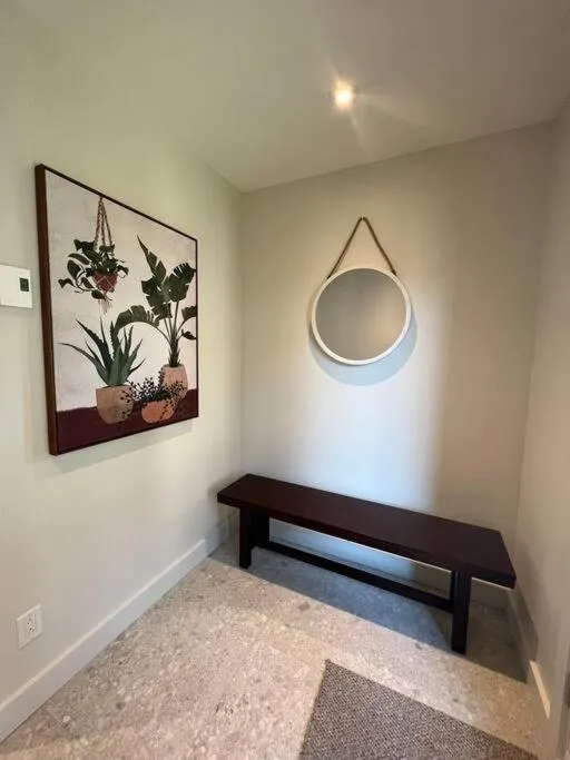 Studio with king bed, sofa bed and terrace Mont-Tremblant