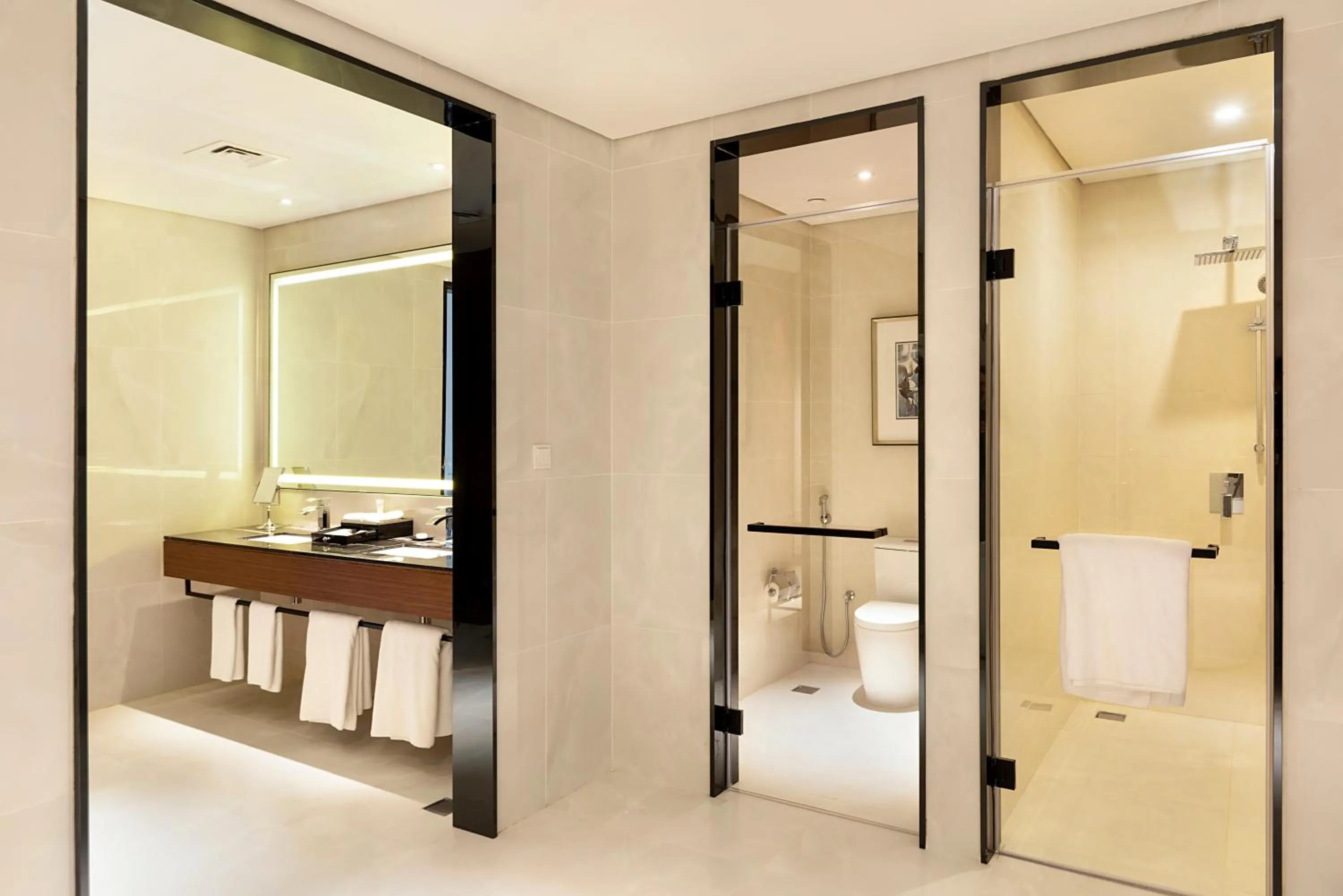 Shower in Asiana Grand Hotel