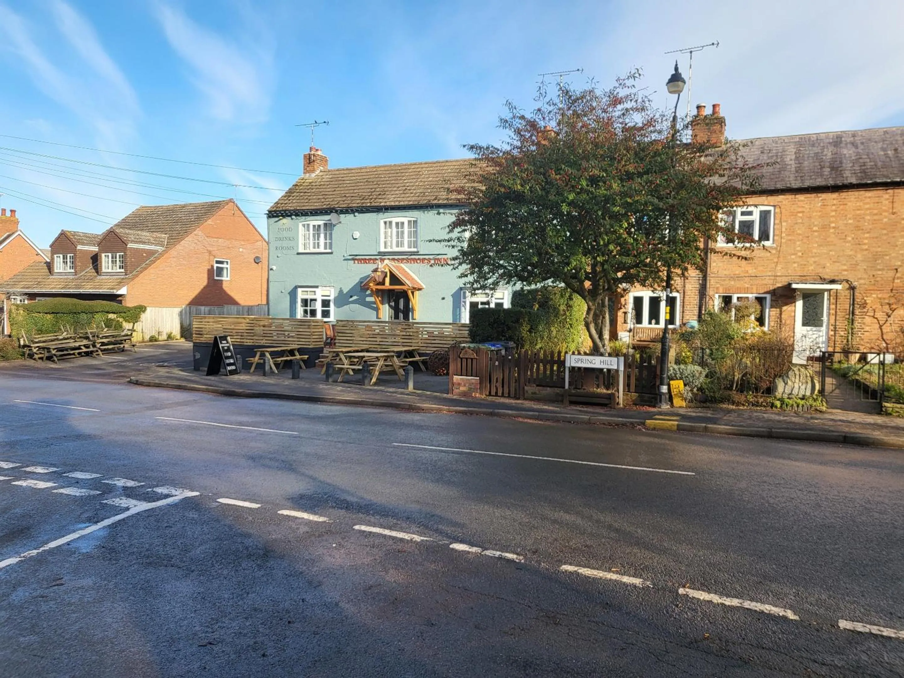 Property building in Three Horseshoes, Bubbenhall