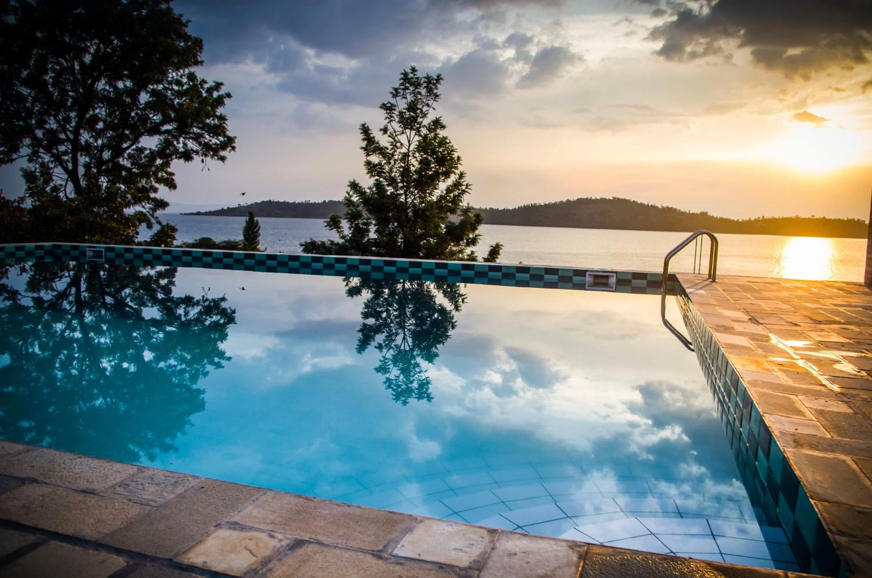 Swimming pool in Umutuzo Lodge Kivu Lake