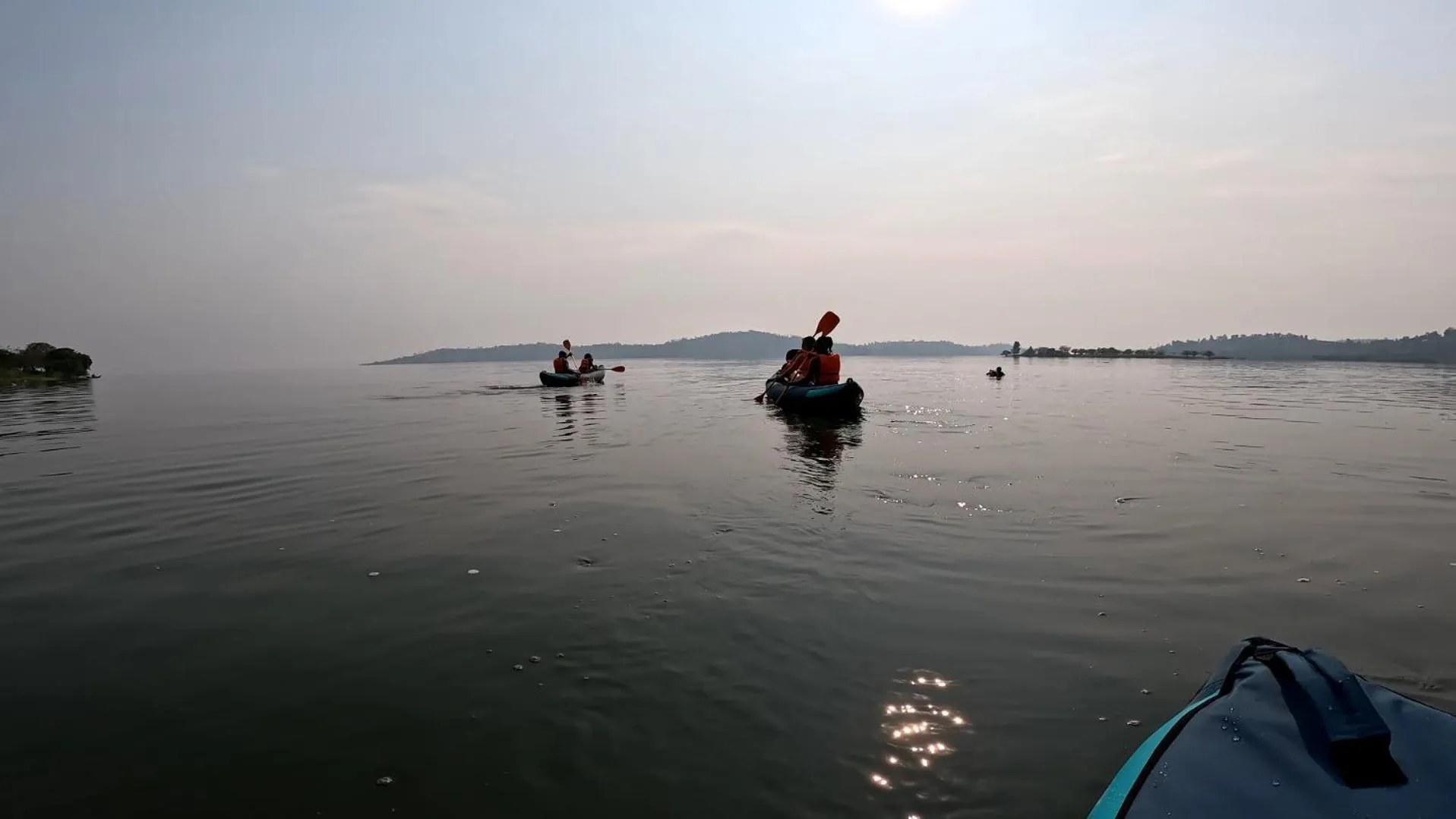Canoeing in Umutuzo Lodge Kivu Lake