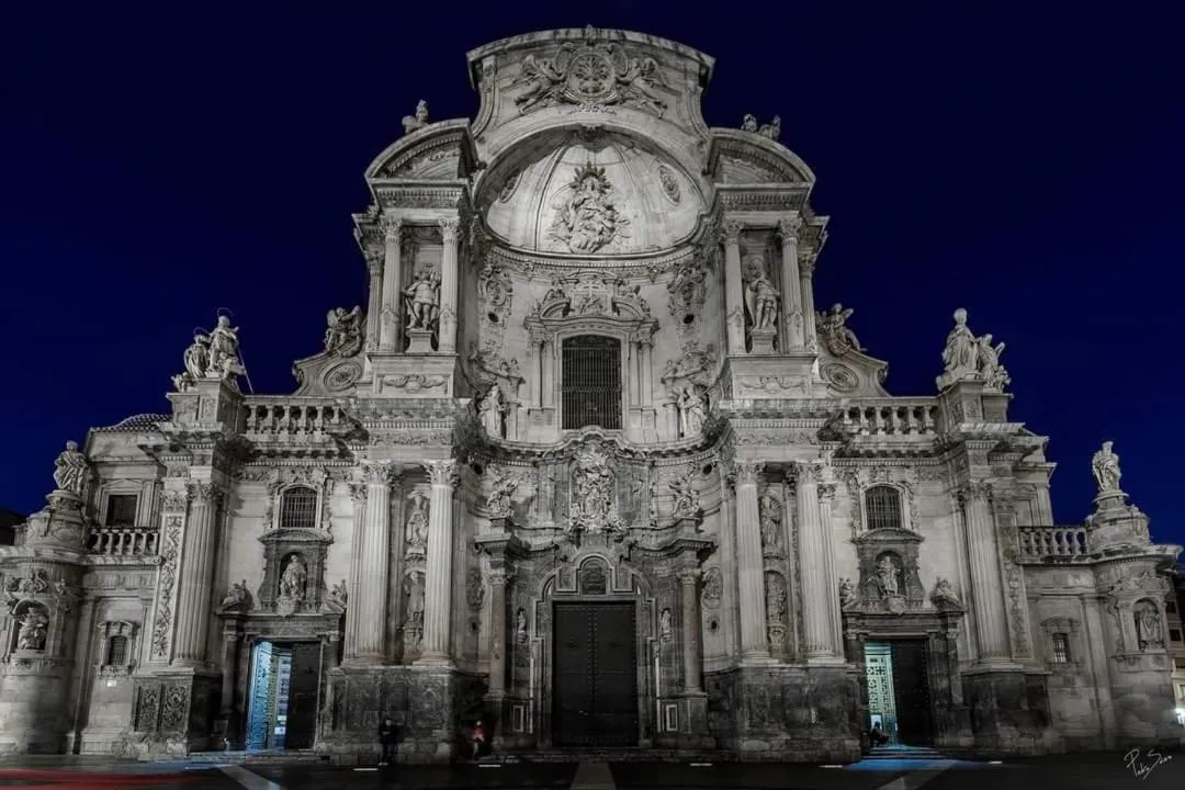 Catedral Plaza