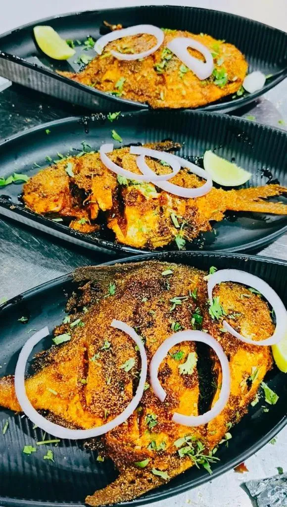 Food and drinks in Ashoka Lawns and Resort