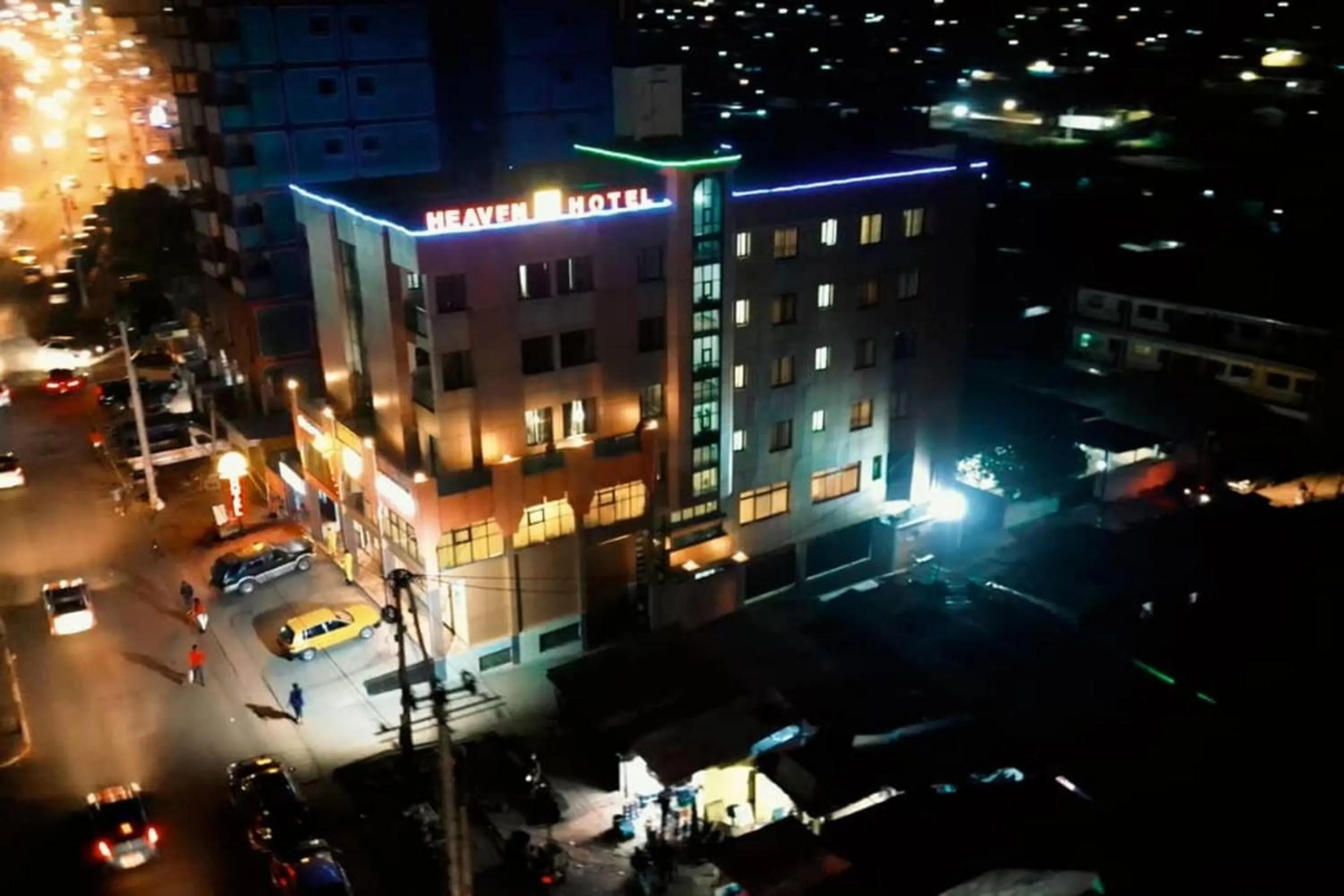 Property building in New Heaven Hôtel