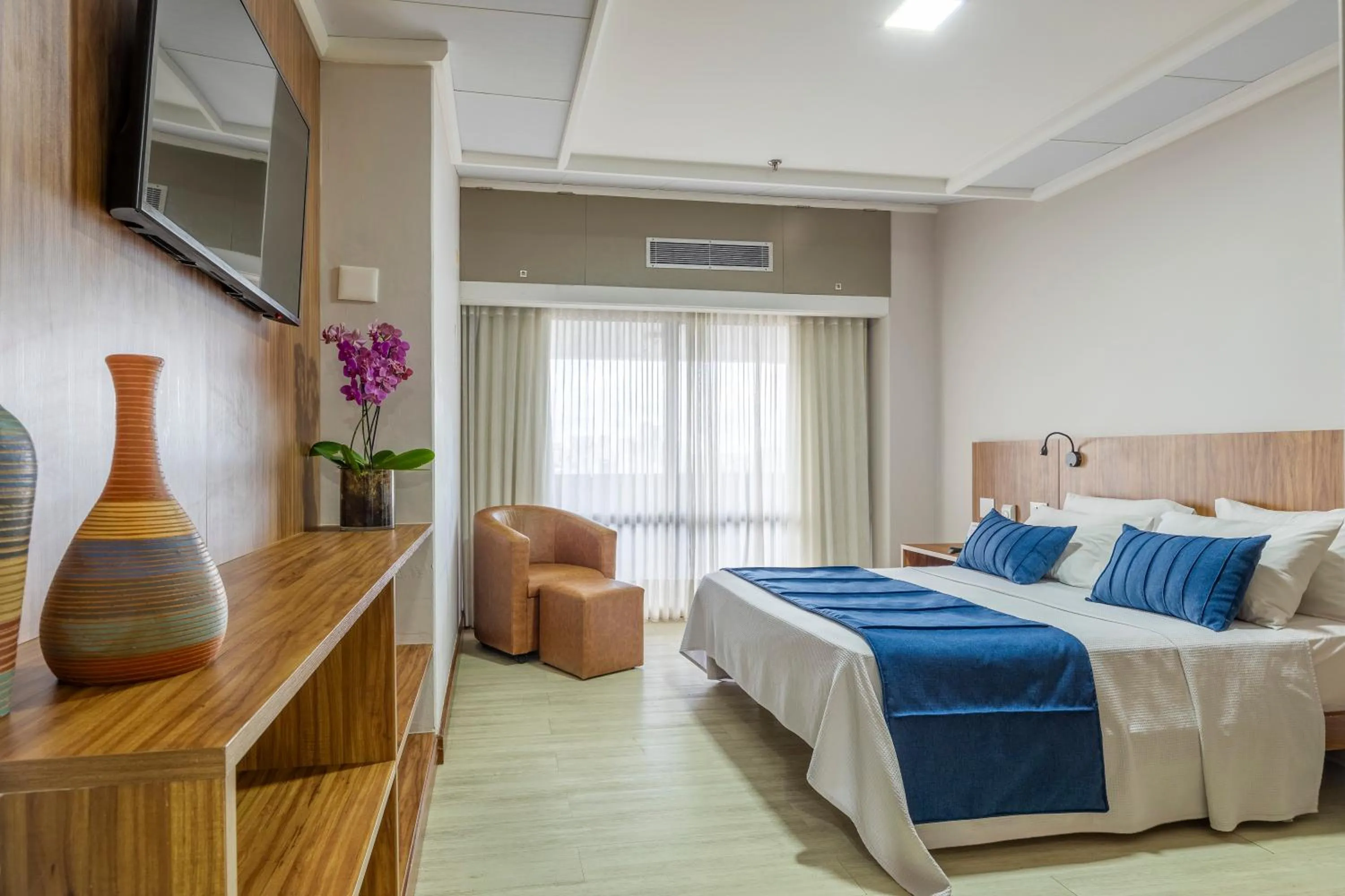 Bed in Fiesta Bahia Hotel