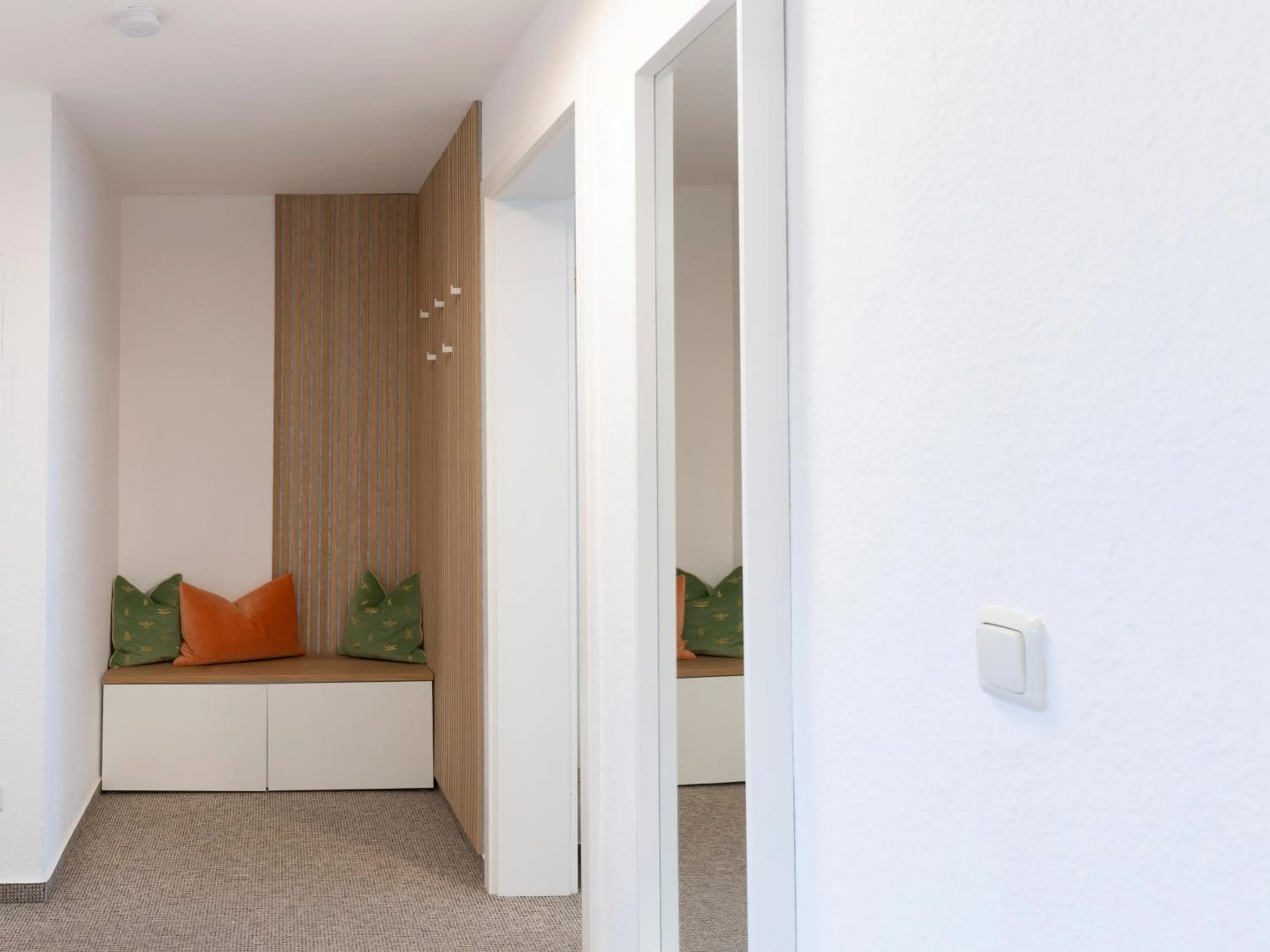 Decorative detail in Schlosskönig - Modernes & zentrales Apartment mit Balkon und Arbeitsplatz