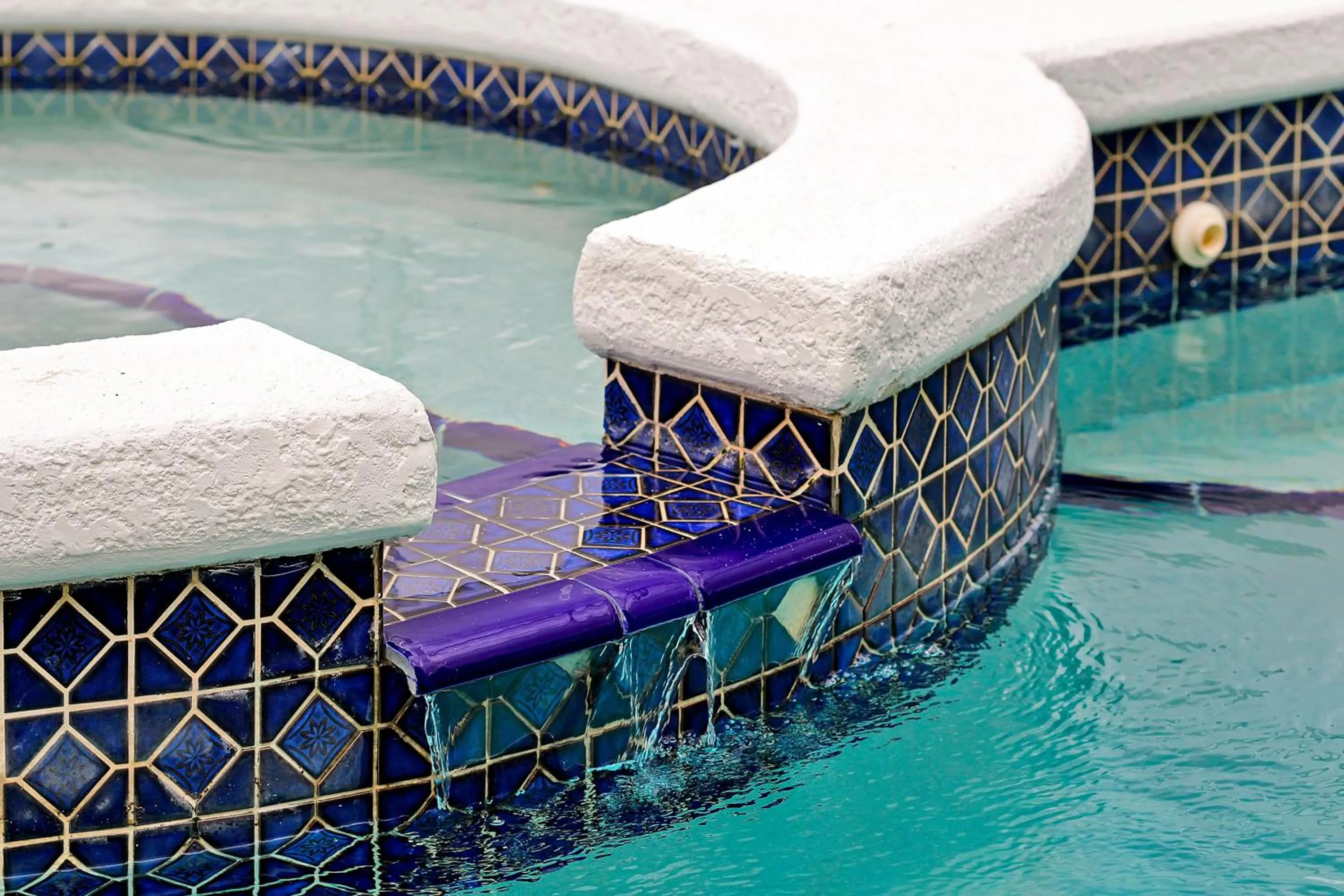 Hot Tub in Star Lake Oasis - 4 bed family pool home