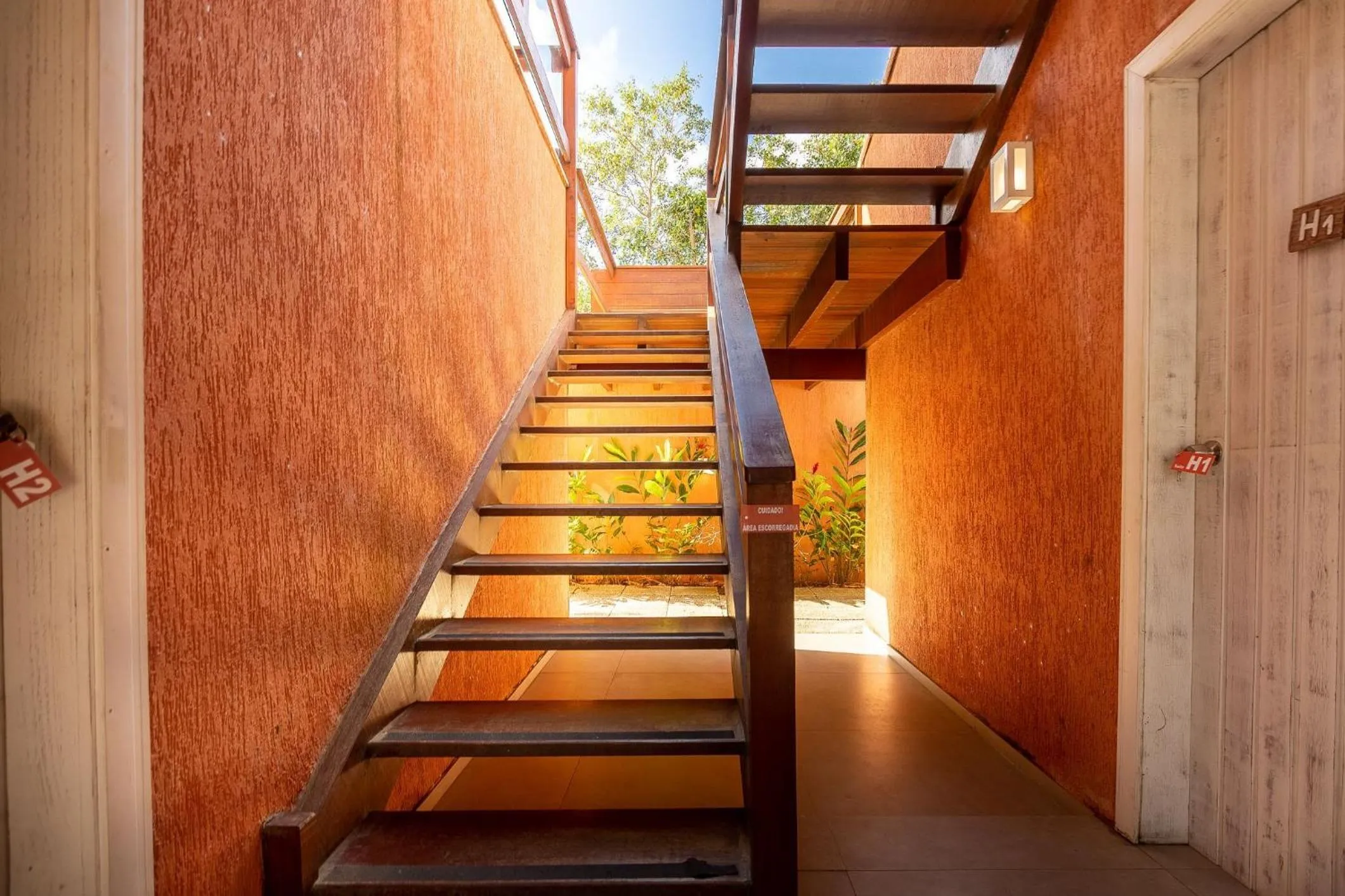 Communal lounge/ TV room in Búzios praia de Geribá, piscina e churrasqueira