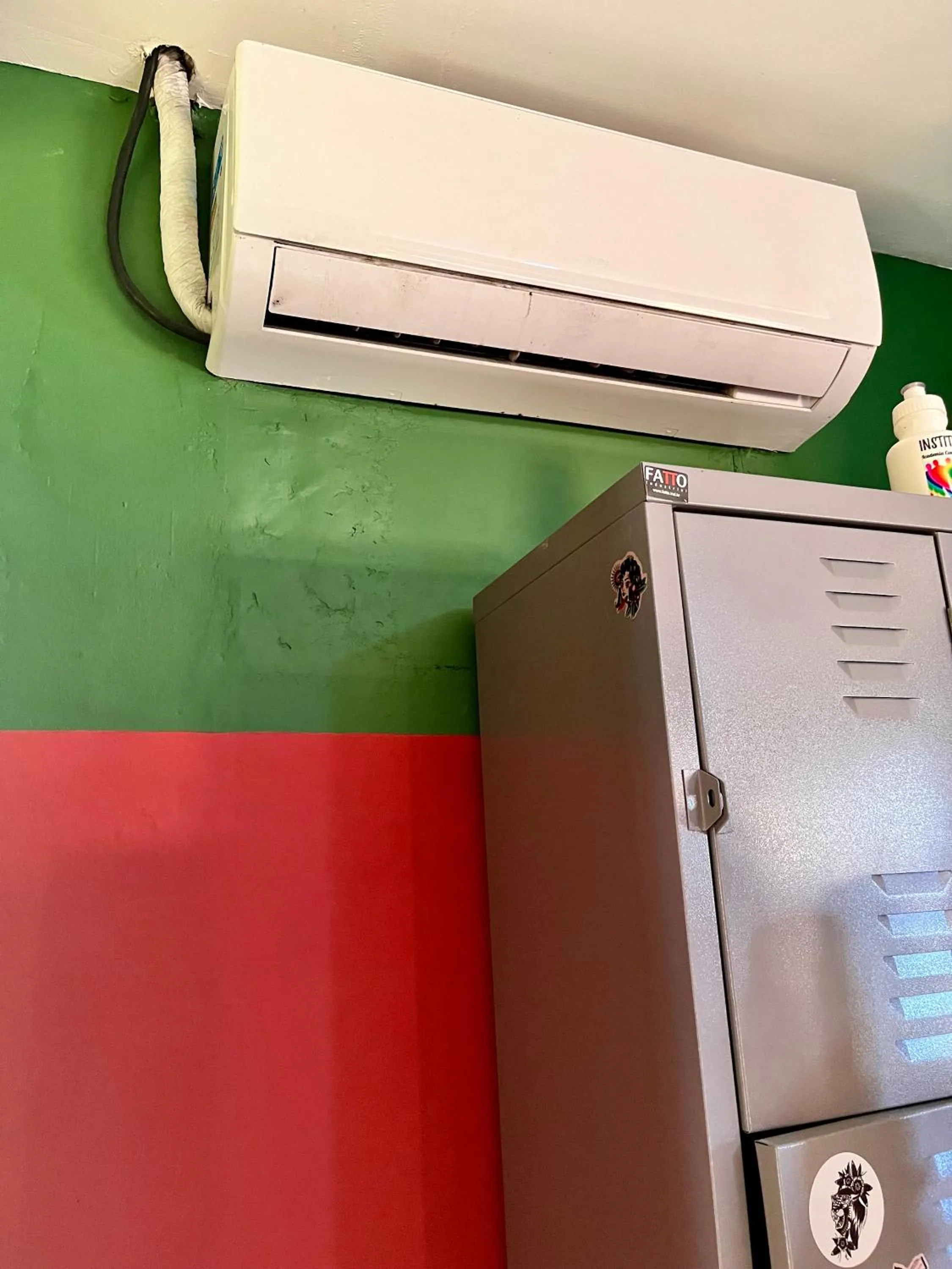 air conditioner in Hostel do Rasta