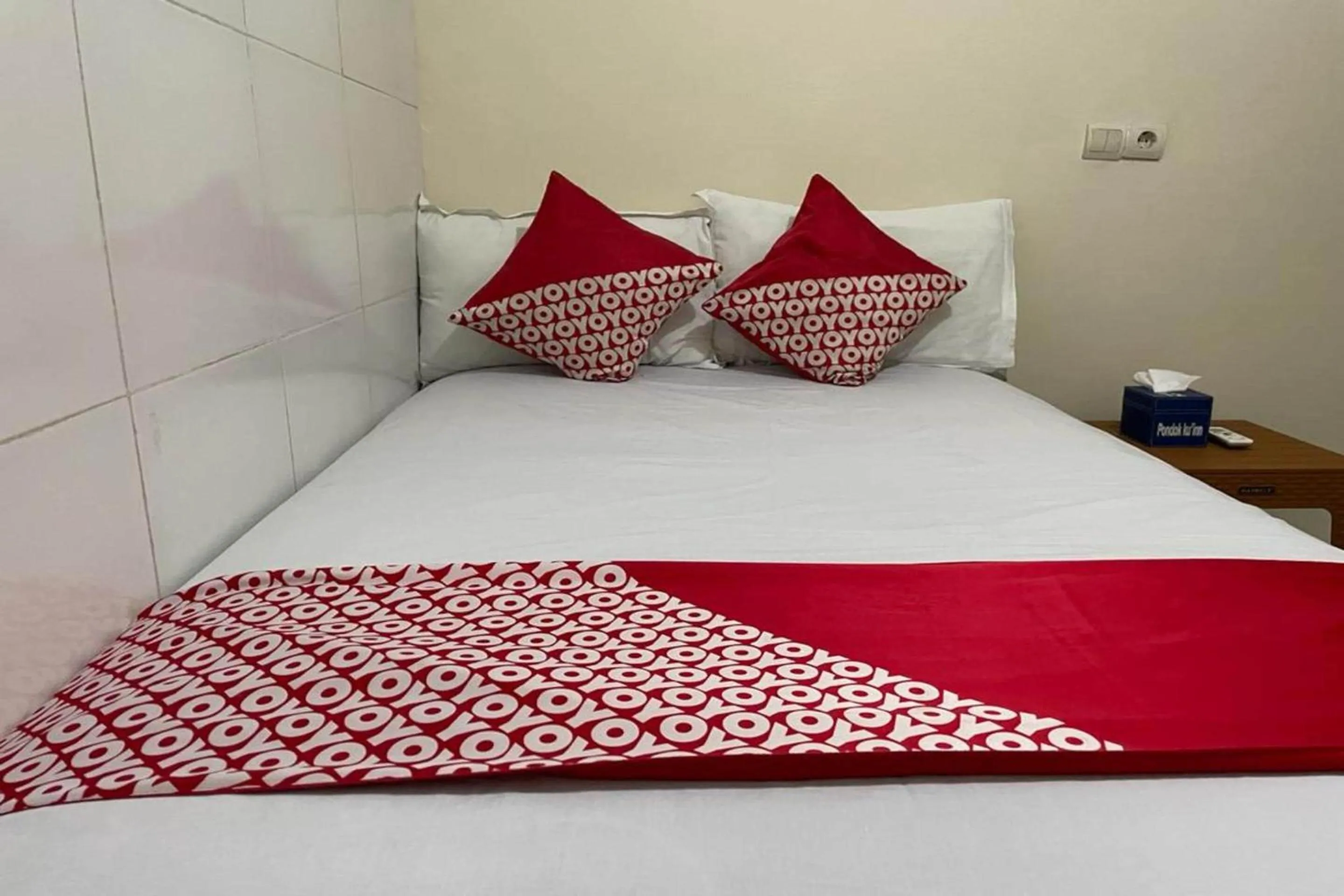 Bedroom in OYO 91920 Pondok'ku Inn