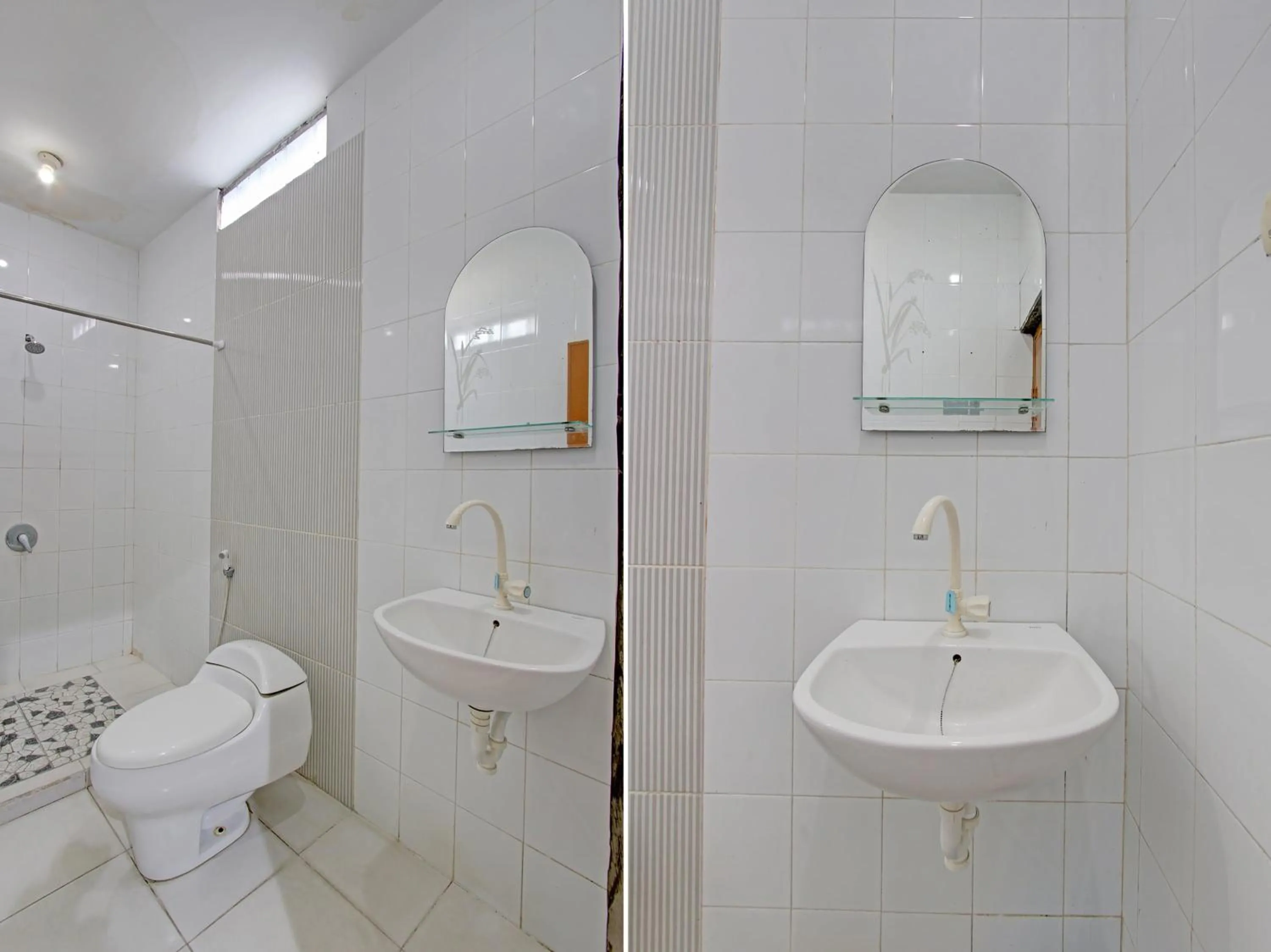 Bathroom in OYO 91920 Pondok'ku Inn