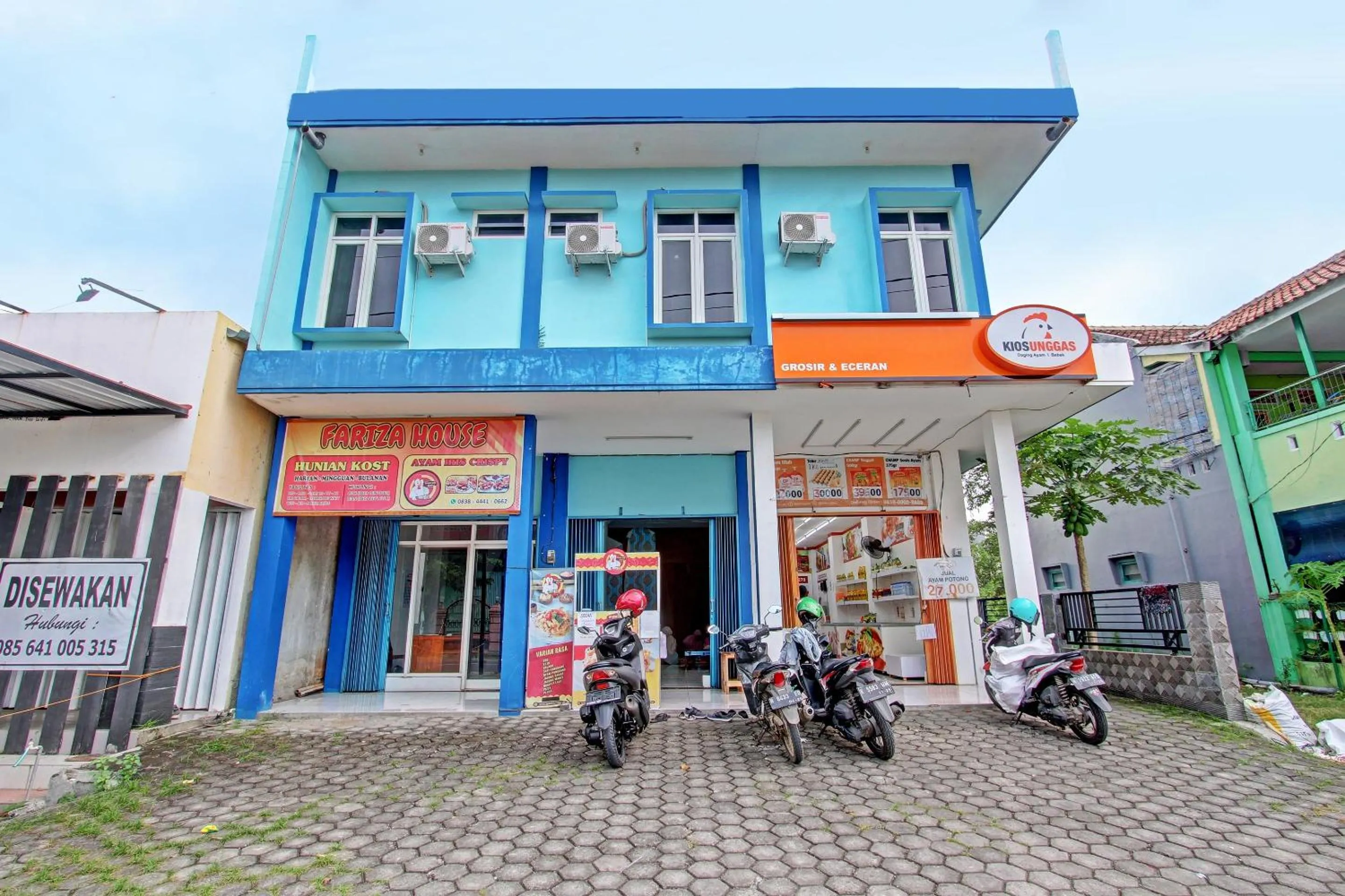 Facade/entrance in OYO 91960 Fariza House Syariah