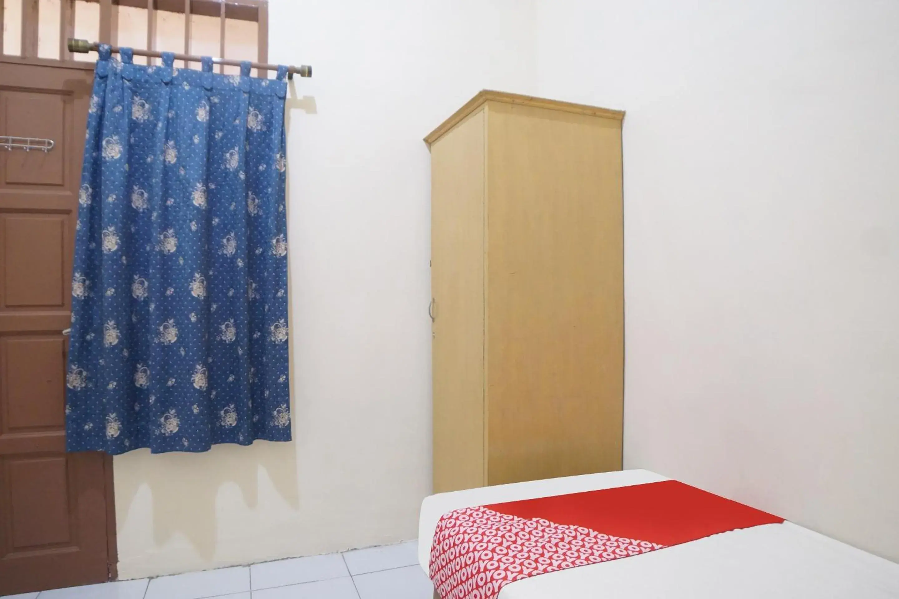 Superior Single Room - single occupancy in Hotel O Kost Ketapang Syariah Superior Single Room - single occupancy in Hotel O Kost Ketapang Syariah
