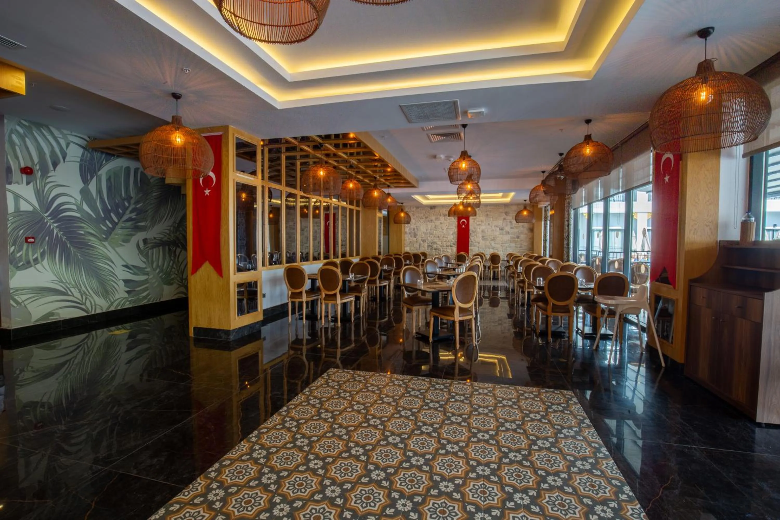 Restaurant/places to eat in Hane Sun Elite Hotel