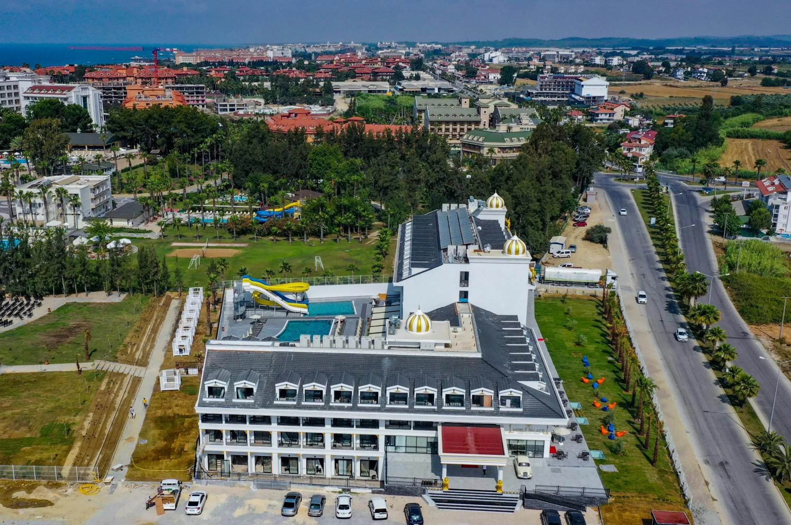 Property building in Hane Sun Elite Hotel