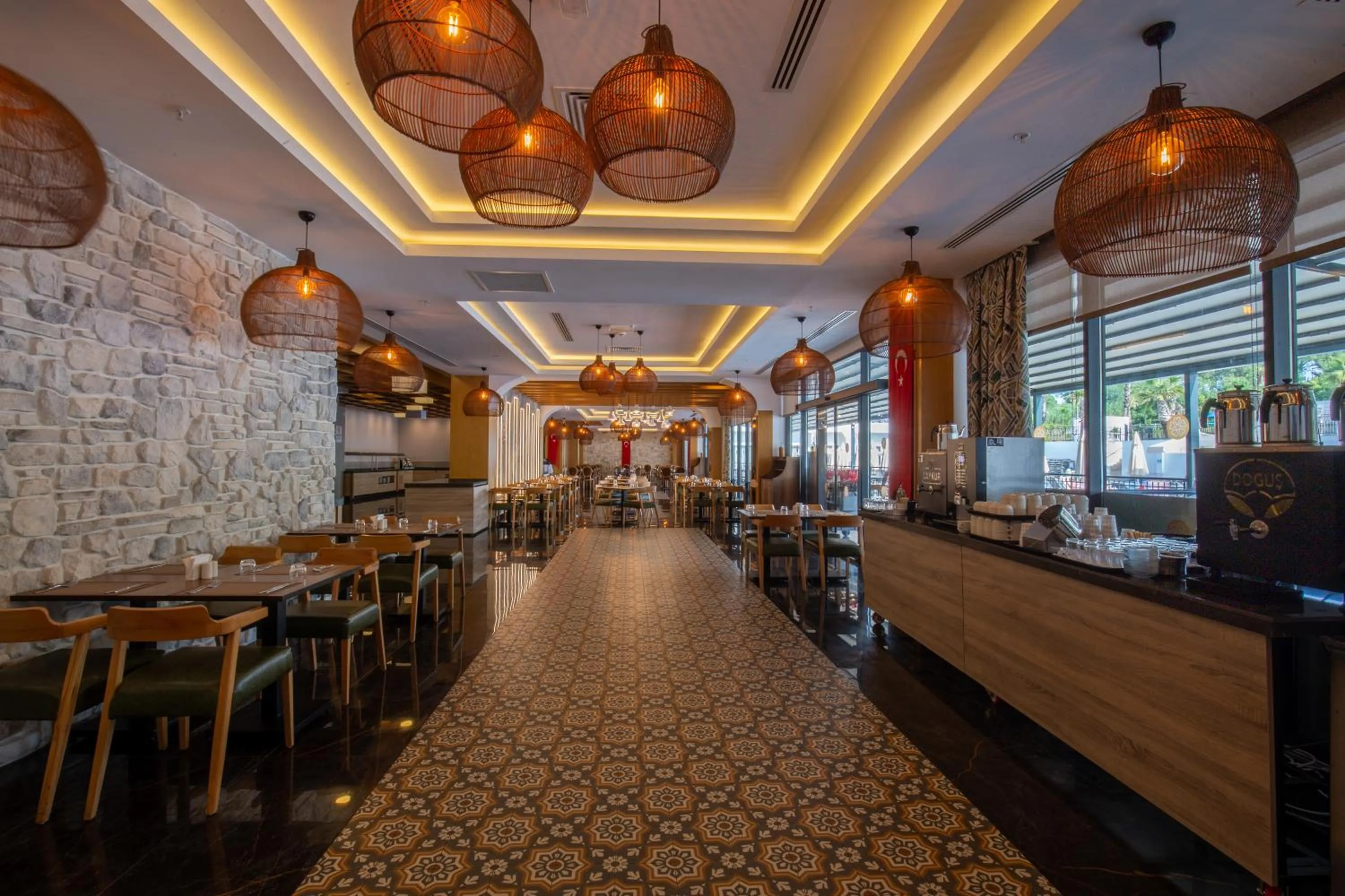 Restaurant/places to eat in Hane Sun Elite Hotel