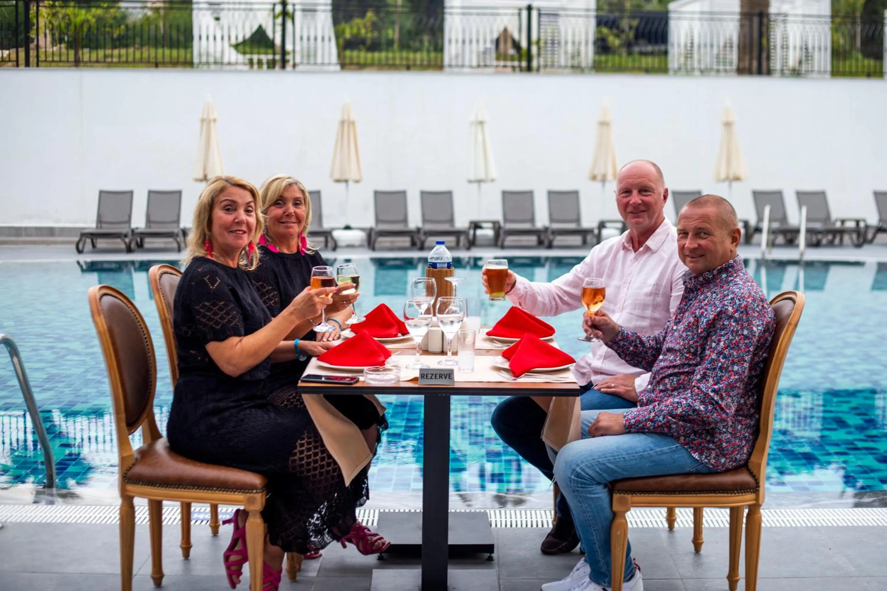 Restaurant/places to eat in Hane Sun Elite Hotel